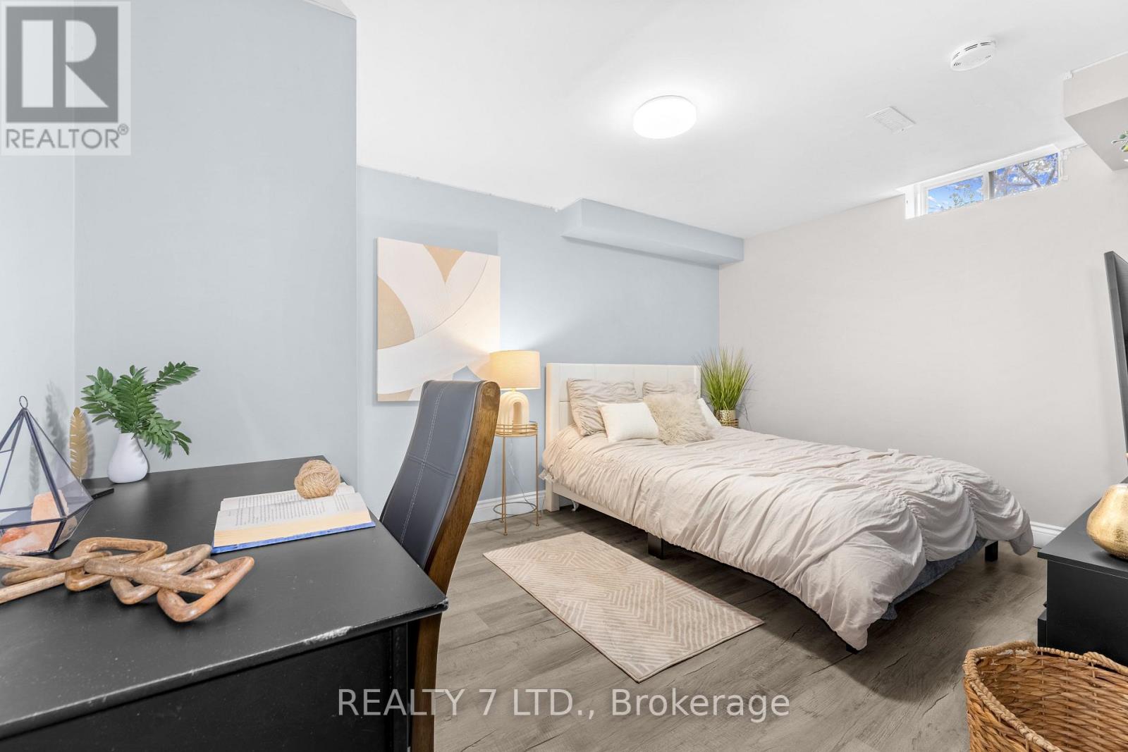 73 Bird Street, Barrie (Edgehill Drive), Ontario  L4N 0X3 - Photo 35 - S13131222