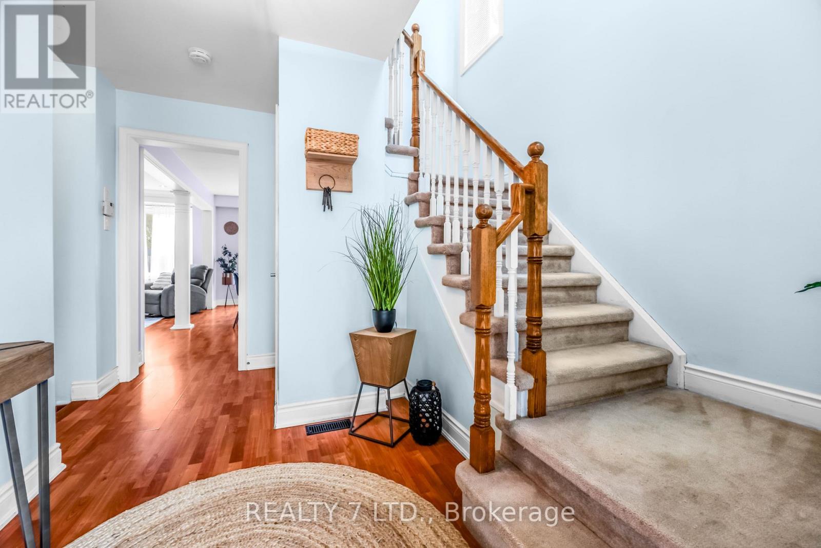 73 Bird Street, Barrie (Edgehill Drive), Ontario  L4N 0X3 - Photo 6 - S13131222