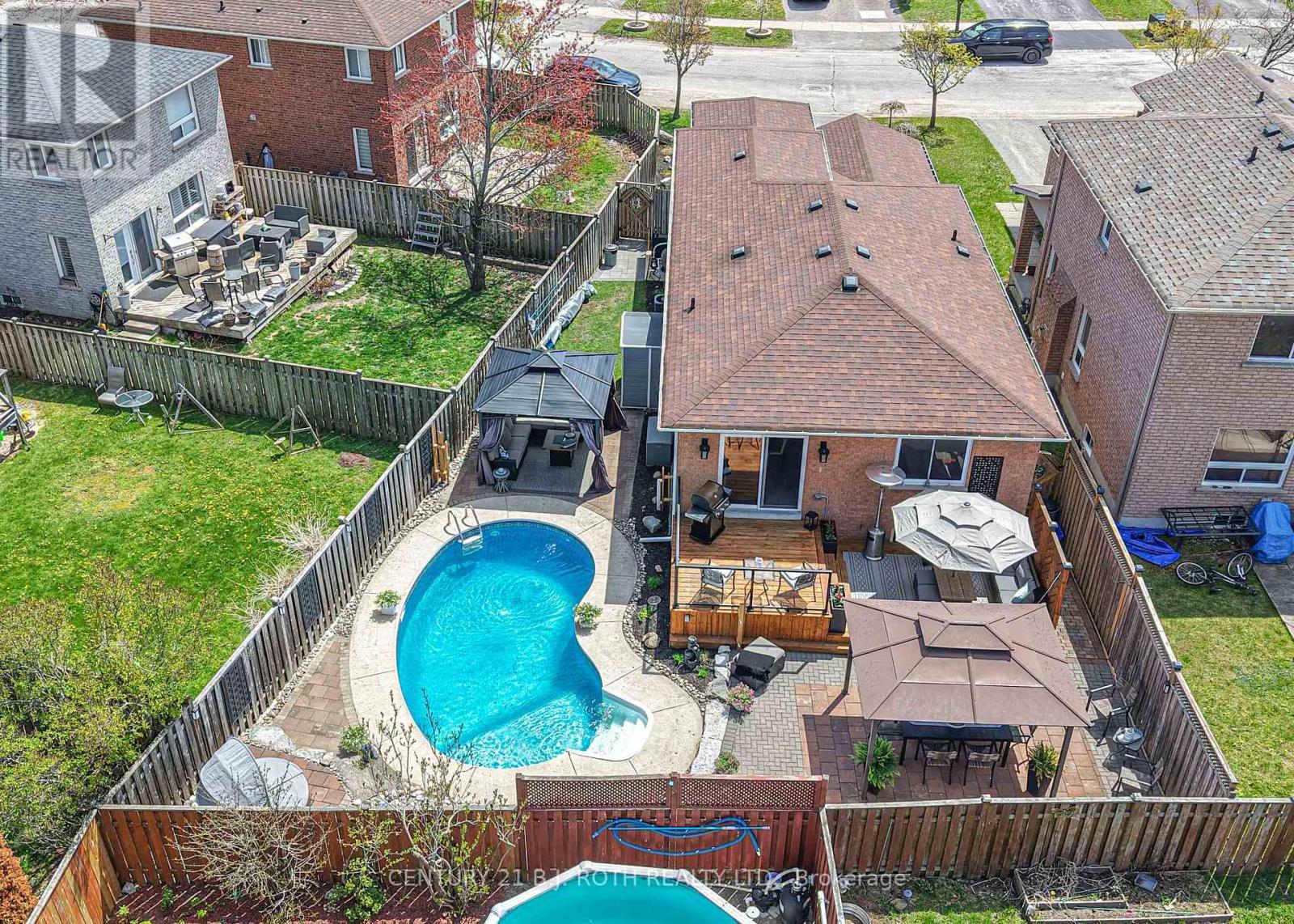4 Lister Drive, Barrie (Holly), Ontario  L4N 0L5 - Photo 5 - S13131250