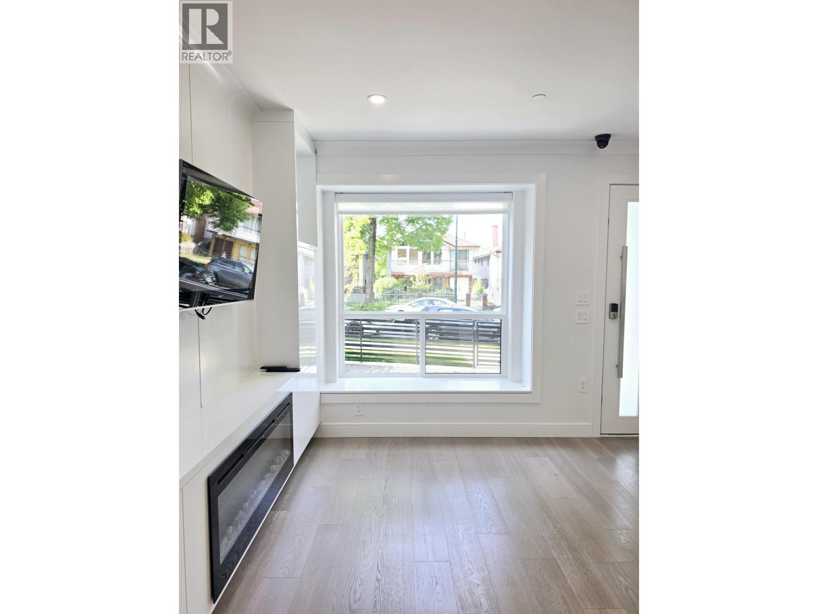 3466 28th Avenue, Vancouver, British Columbia  V5R 1T3 - Photo 10 - R3123888