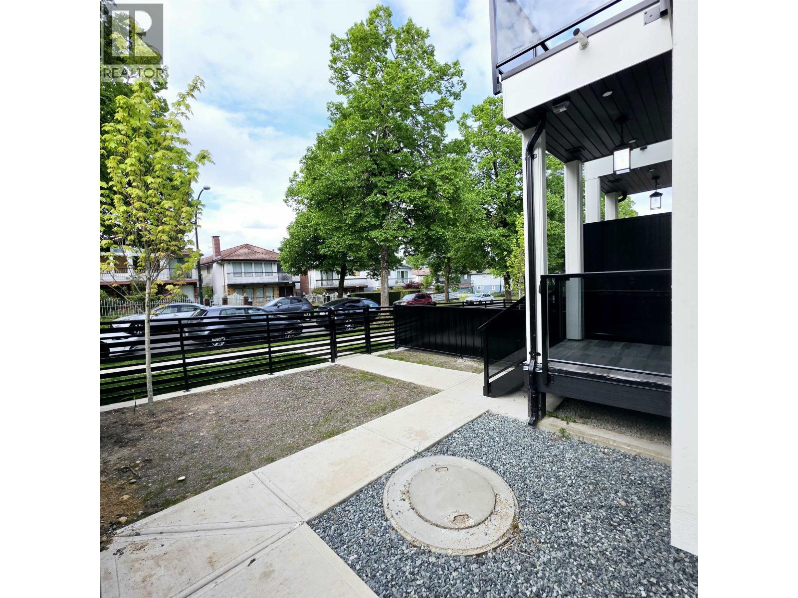 3466 28th Avenue, Vancouver, British Columbia  V5R 1T3 - Photo 3 - R3123888