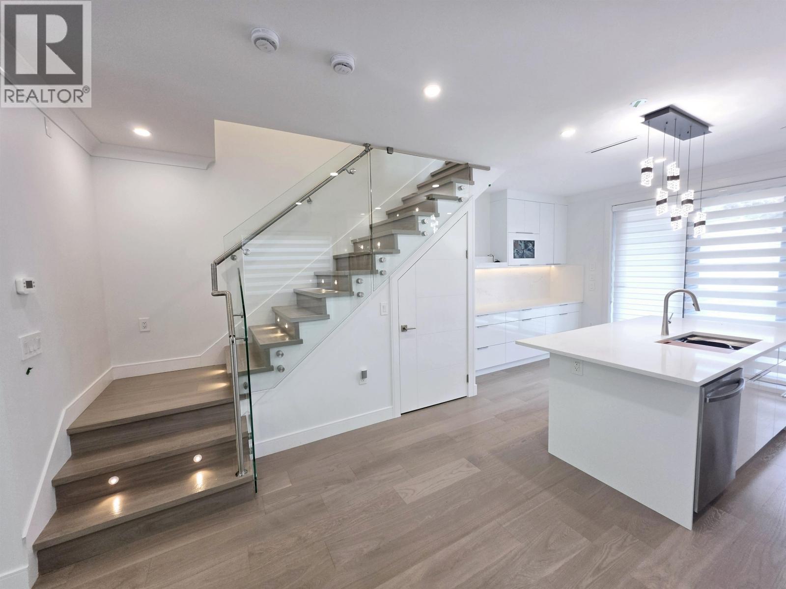 3466 28th Avenue, Vancouver, British Columbia  V5R 1T3 - Photo 12 - R3123888