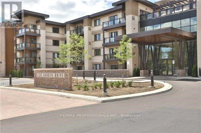 323 - 128 GARDEN DRIVE, Oakville, Ontario