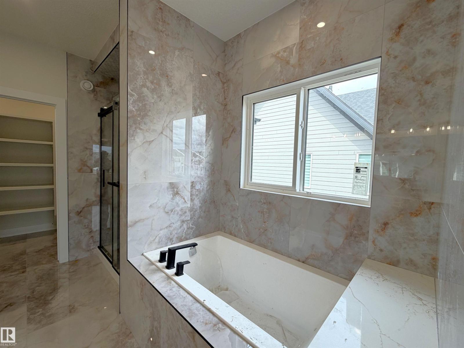 202 Edgewater Ci, Leduc, Alberta  T9E 1K5 - Photo 18 - E4487367