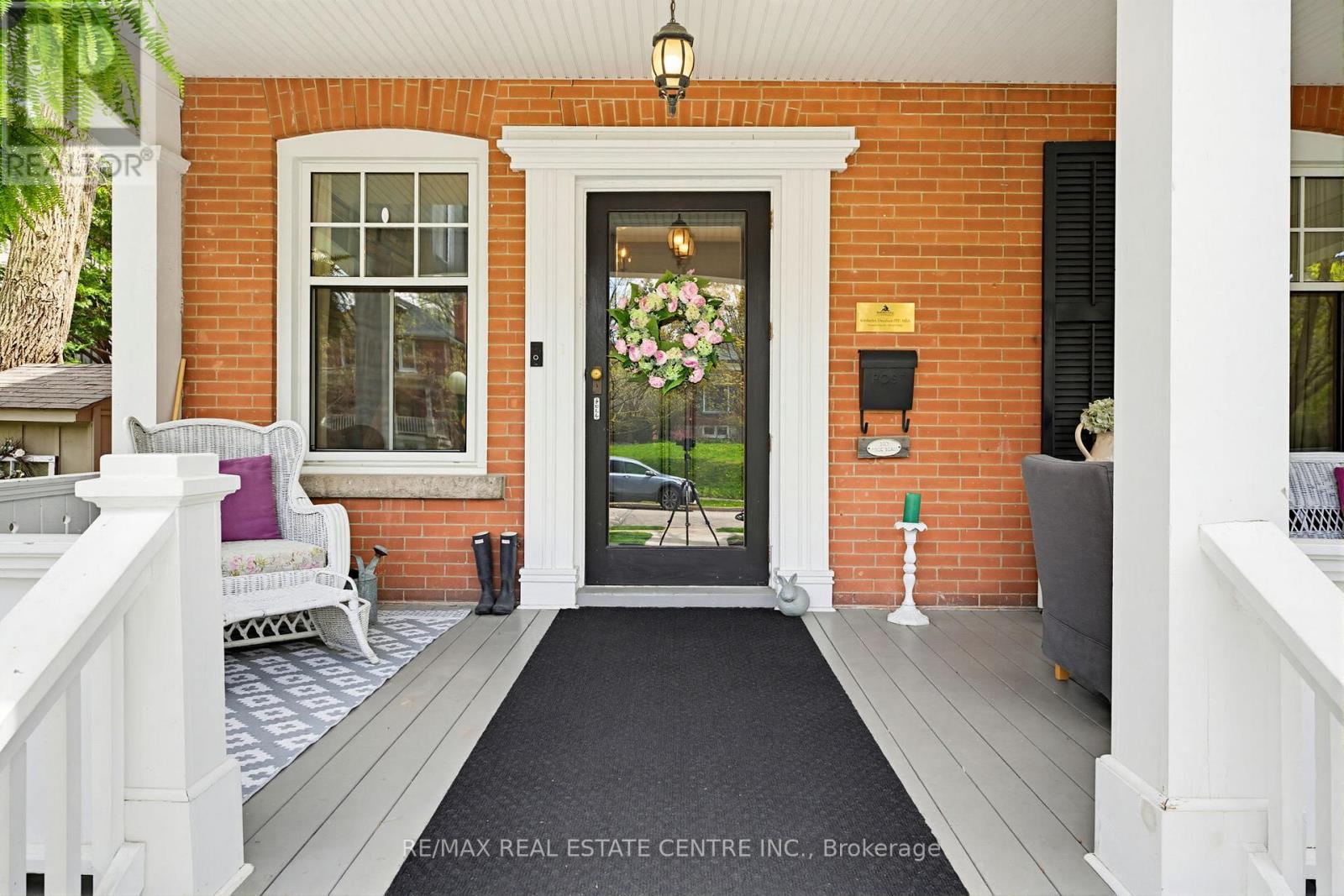 33 Brant Road N, Cambridge, Ontario N1S 2W3 - Photo 6 - X13131258