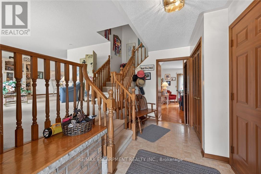 10 Normandy Court, Norfolk, Ontario N0E 1Y0 - Photo 5 - X13131322