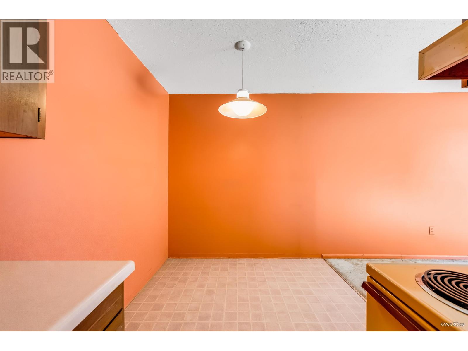 209 630 Clarke Road, Coquitlam, British Columbia  V3J 3X8 - Photo 10 - R3124041