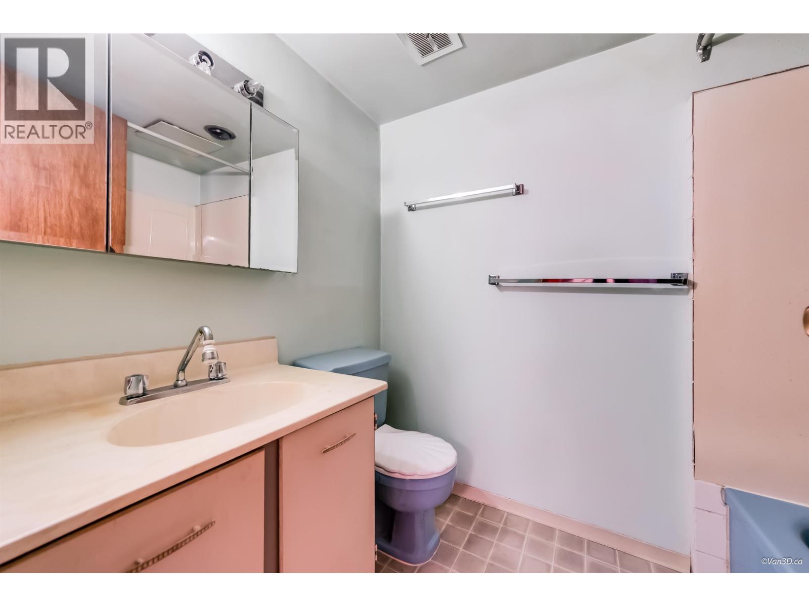 209 630 Clarke Road, Coquitlam, British Columbia  V3J 3X8 - Photo 16 - R3124041