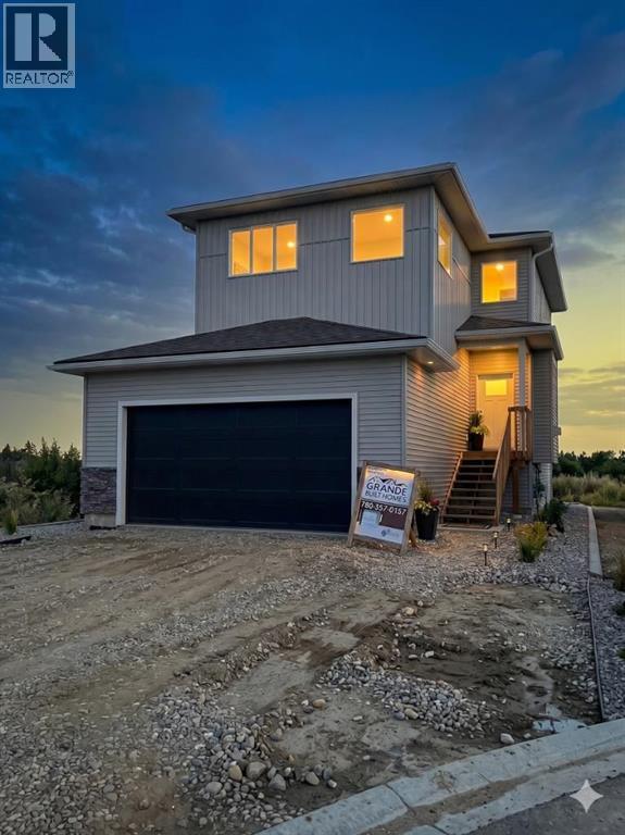 11402 107 Avenue, Grande Prairie, Alberta  T8V 6L7 - Photo 2 - A2298185