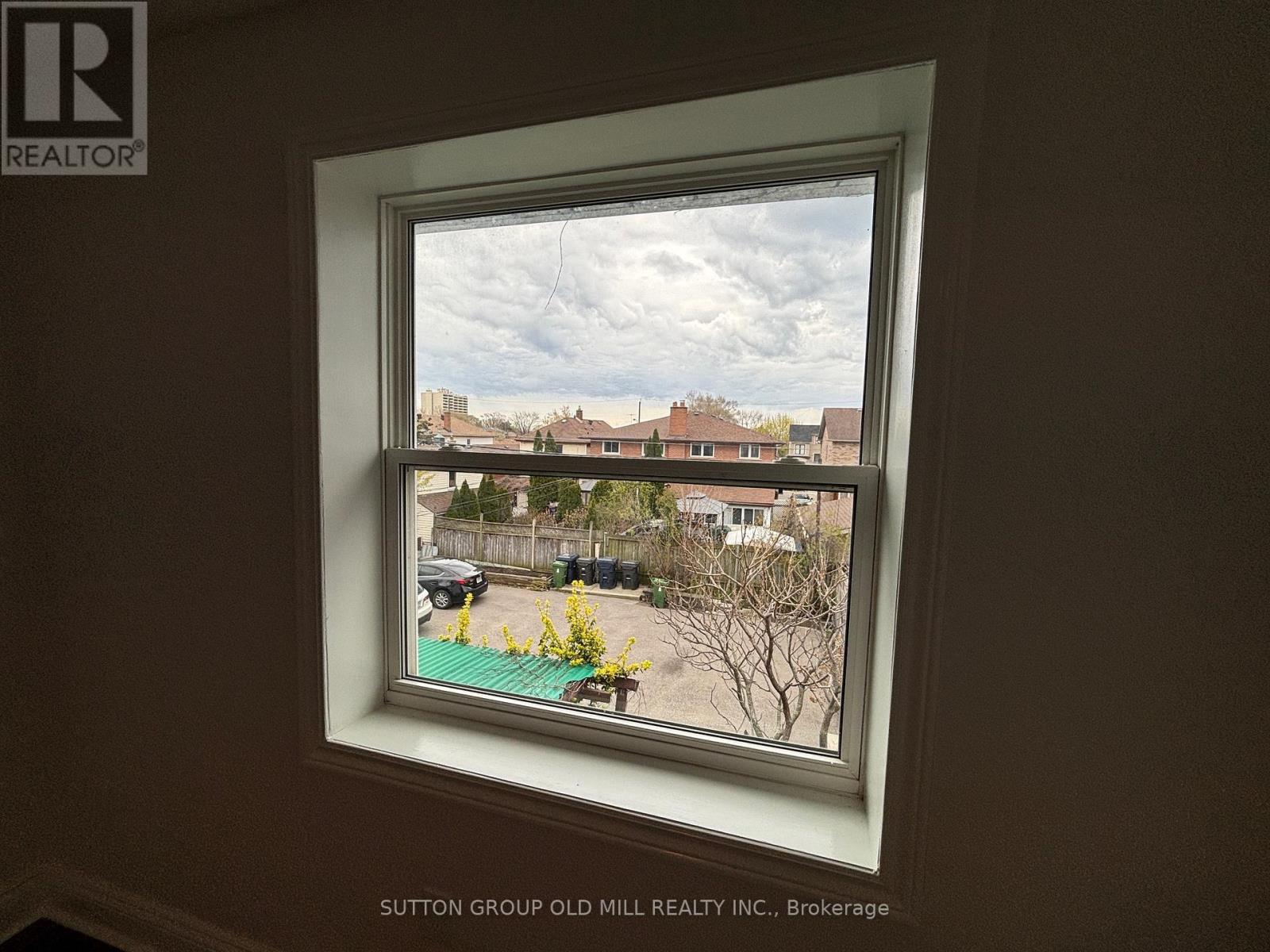 Upper - 85a Evans Avenue, Toronto, Ontario  M8Z 1H7 - Photo 27 - W13126180