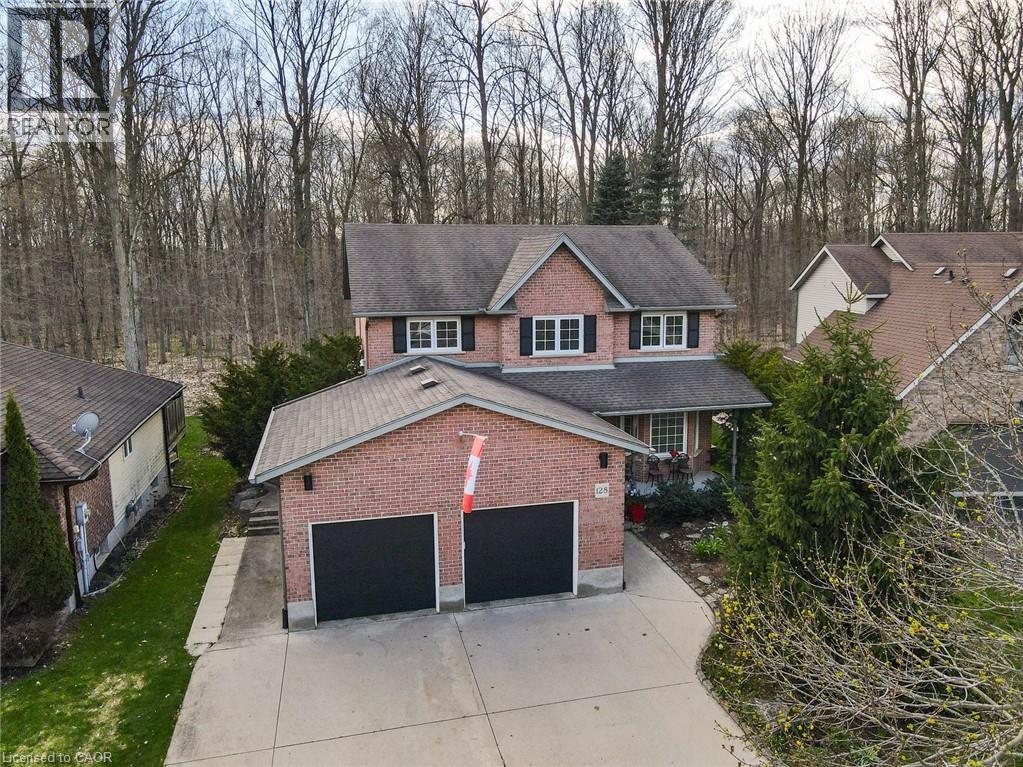128 EBY Crescent, New Hamburg, Ontario