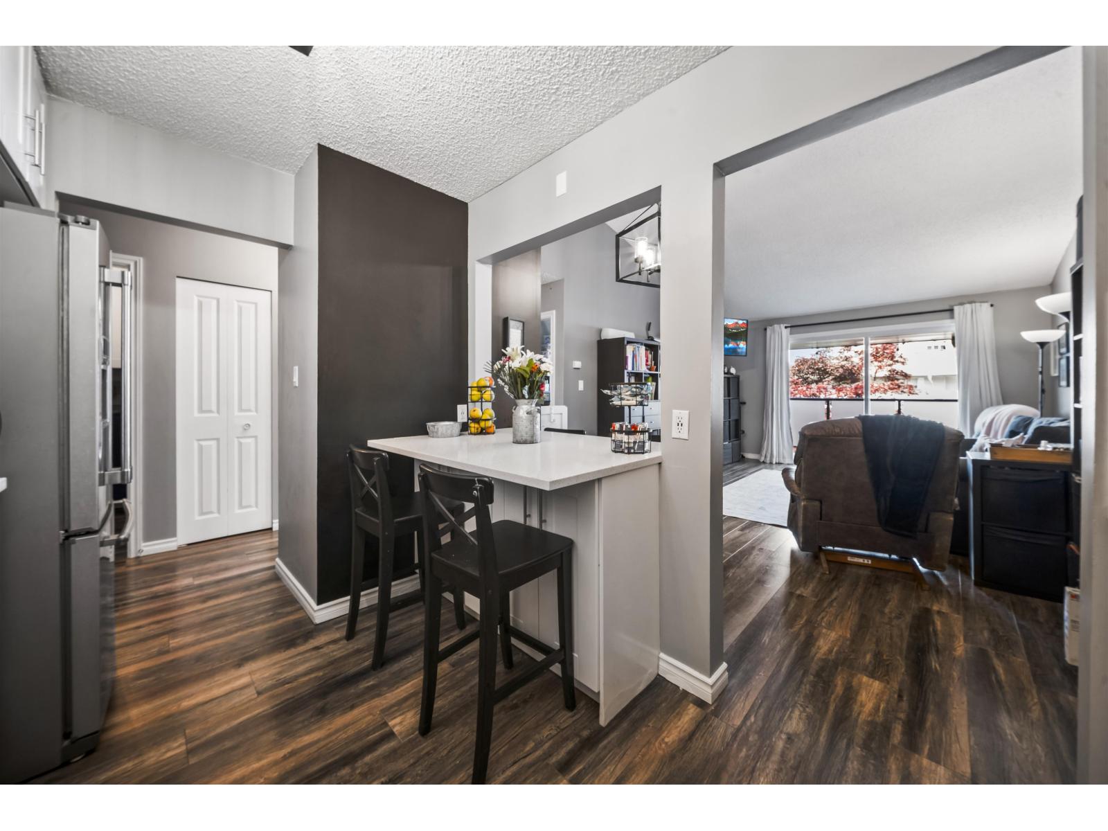 317 33400 Bourquin Place, Abbotsford, British Columbia  V2S 5G3 - Photo 7 - R3123710