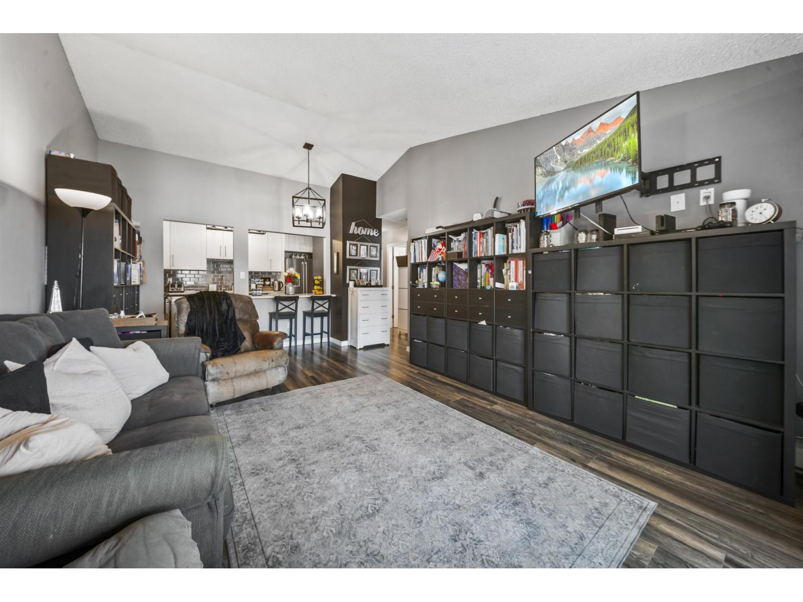 317 33400 Bourquin Place, Abbotsford, British Columbia  V2S 5G3 - Photo 11 - R3123710