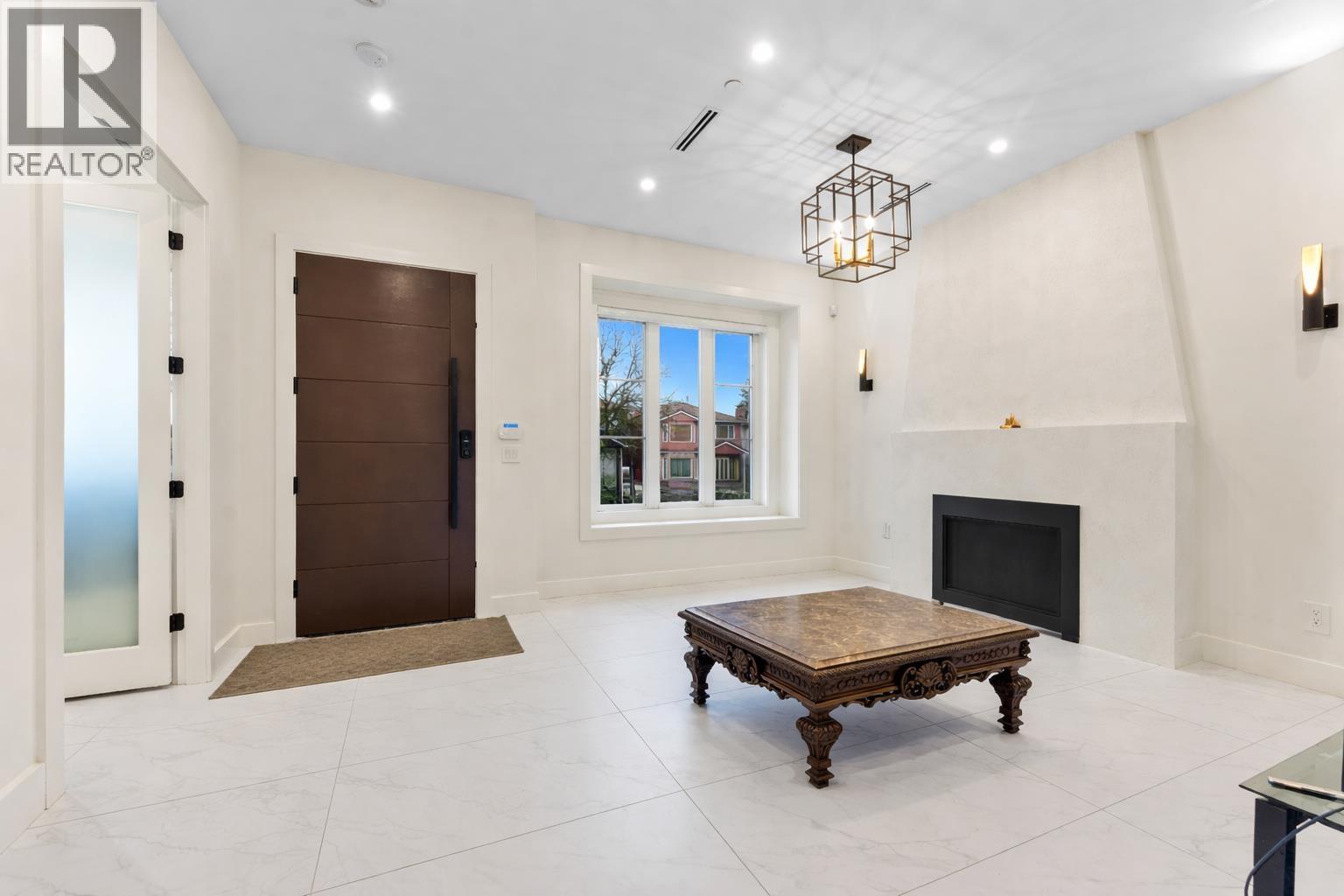 2719 E 46th Avenue, Vancouver, British Columbia  V5S 1A6 - Photo 5 - R3123968