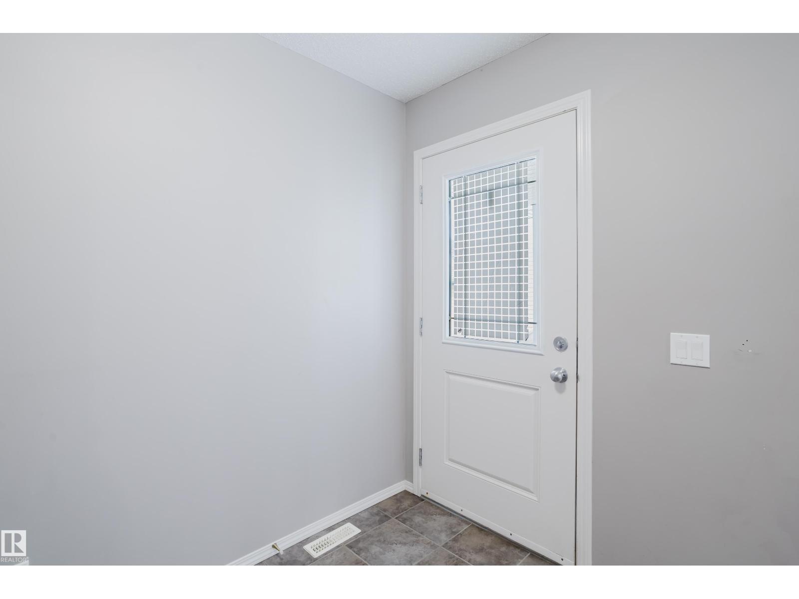 14007 164 Av Nw, Edmonton, Alberta  T6V 0K6 - Photo 10 - E4487864