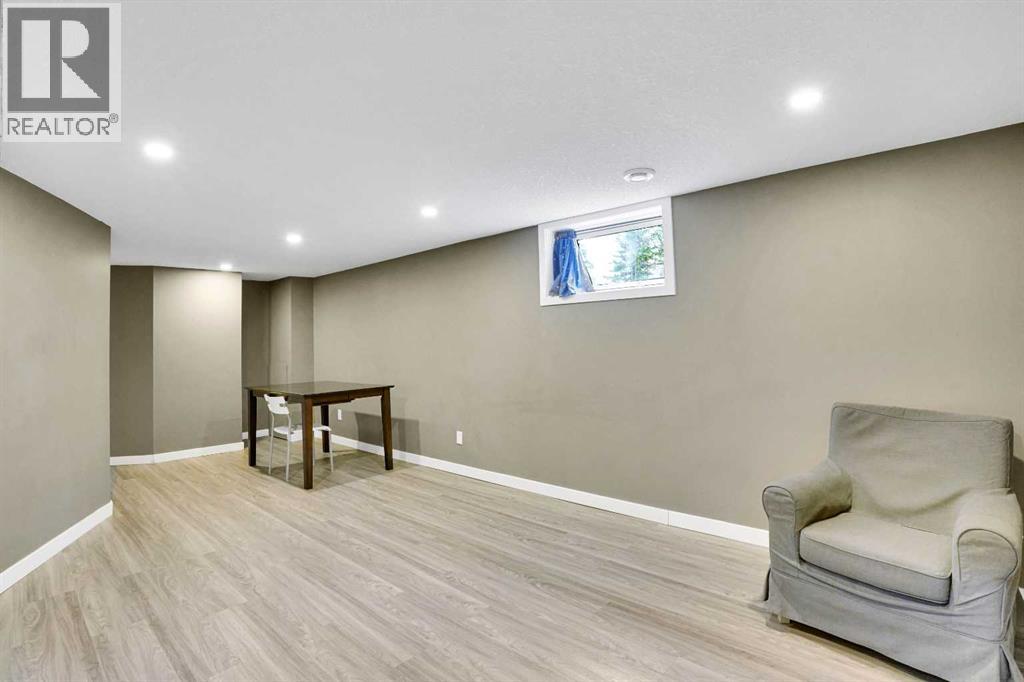 8316 43 Avenue NW, Calgary, Alberta  T3B 1X9 - Photo 25 - A2308433