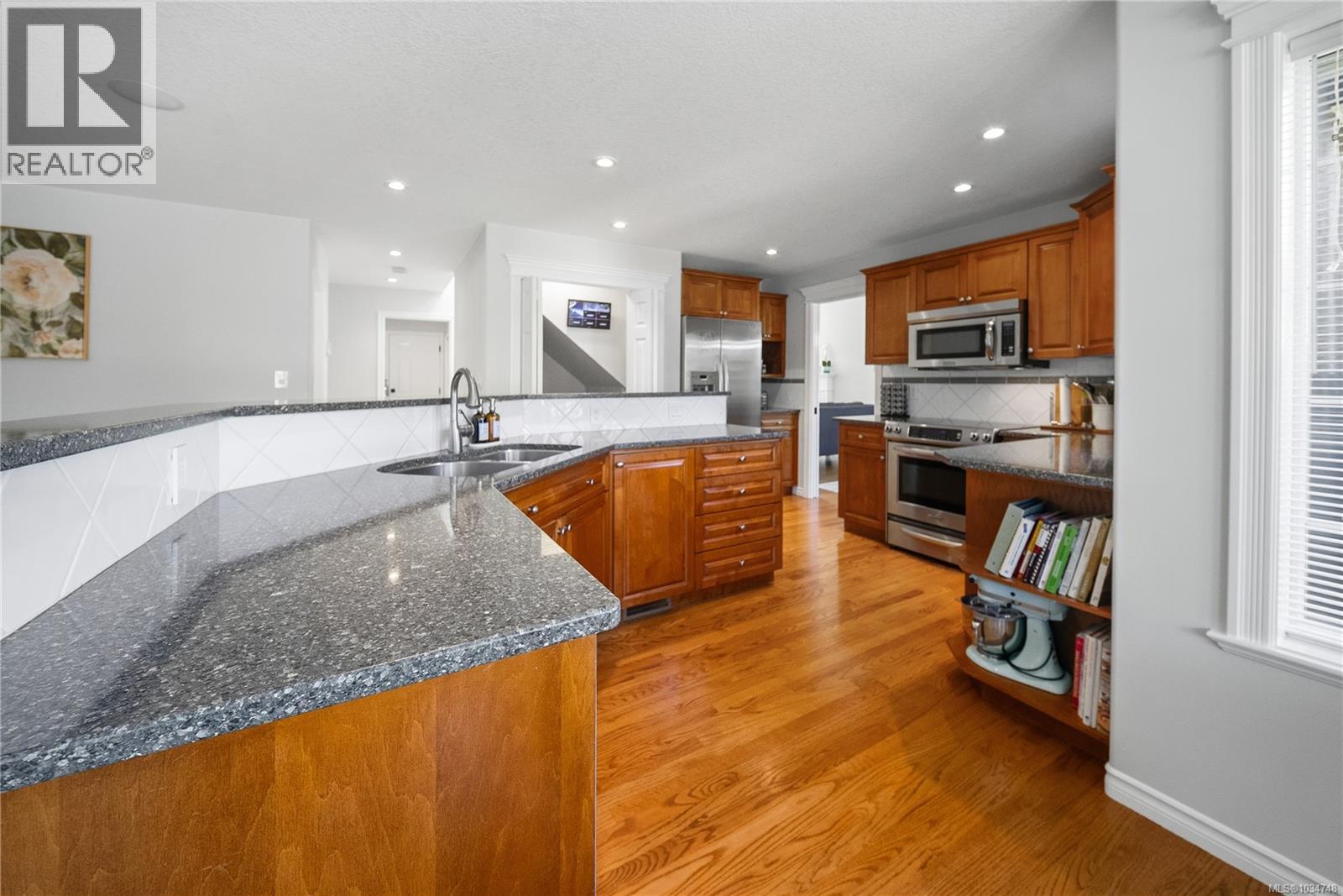 6258 Mcrobb Ave, Nanaimo, British Columbia  V9V 1M4 - Photo 13 - 1034748