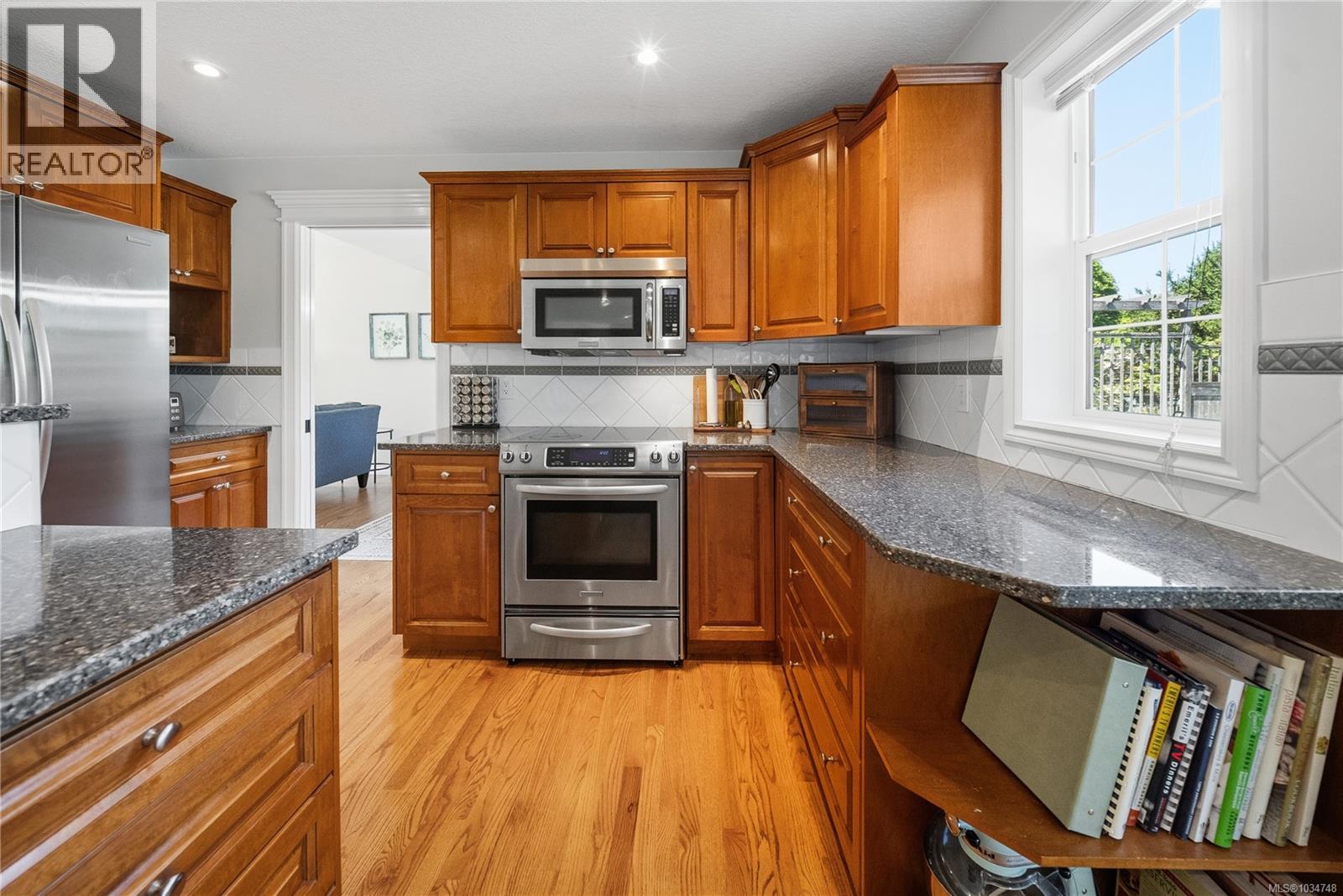 6258 Mcrobb Ave, Nanaimo, British Columbia  V9V 1M4 - Photo 12 - 1034748