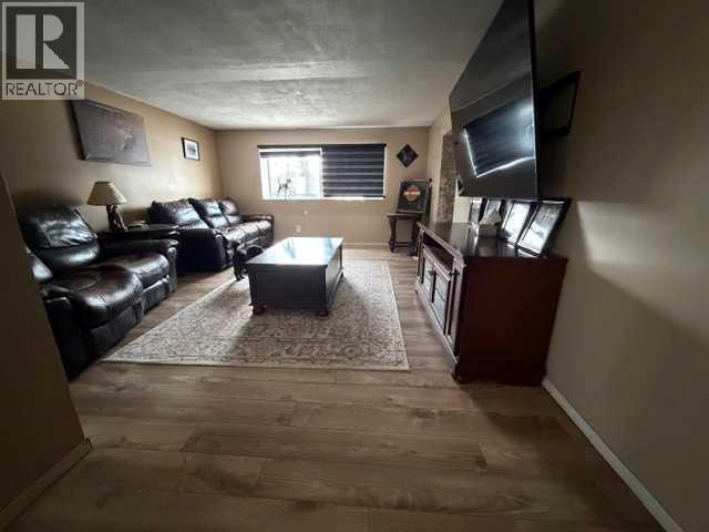 7106 South Glen Avenue, Edson, Alberta  T7E 1M9 - Photo 15 - A2282187