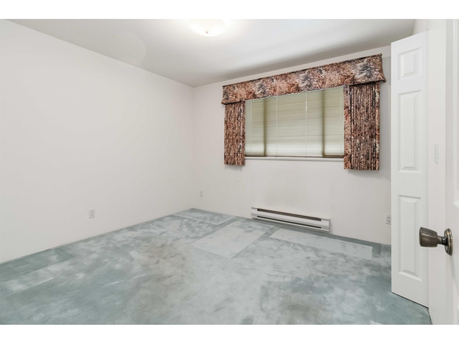 3427 140 Street, Surrey, British Columbia  V4P 2B1 - Photo 12 - R3124073
