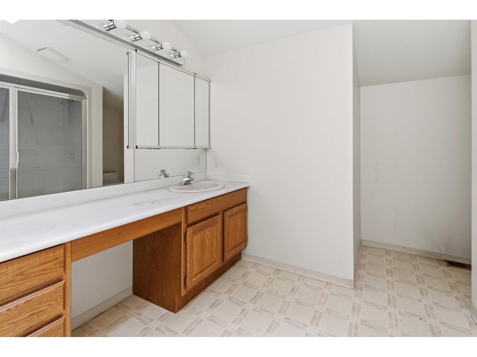 3427 140 Street, Surrey, British Columbia  V4P 2B1 - Photo 16 - R3124073