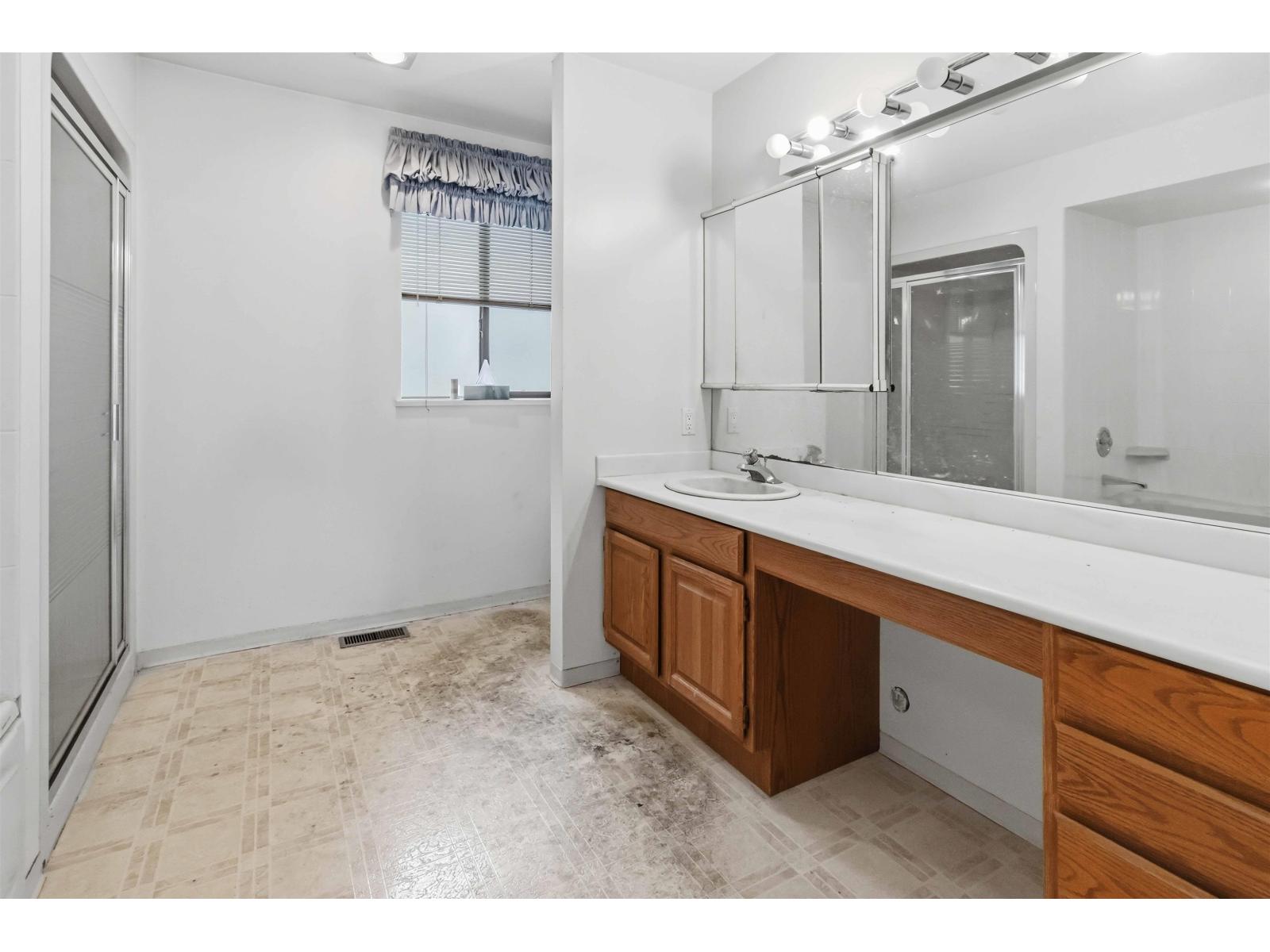 3427 140 Street, Surrey, British Columbia  V4P 2B1 - Photo 17 - R3124073