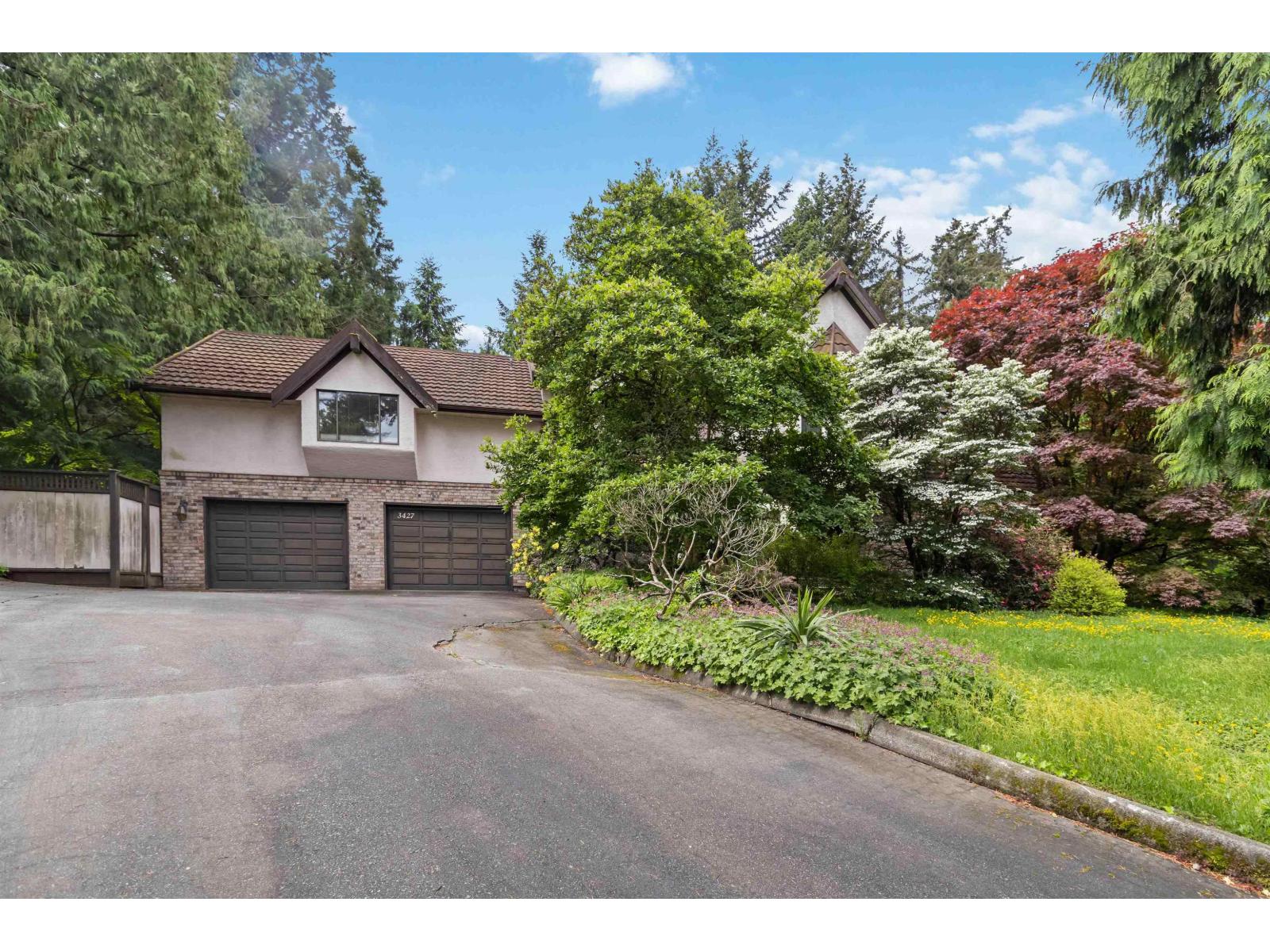 3427 140 Street, Surrey, British Columbia  V4P 2B1 - Photo 2 - R3124073