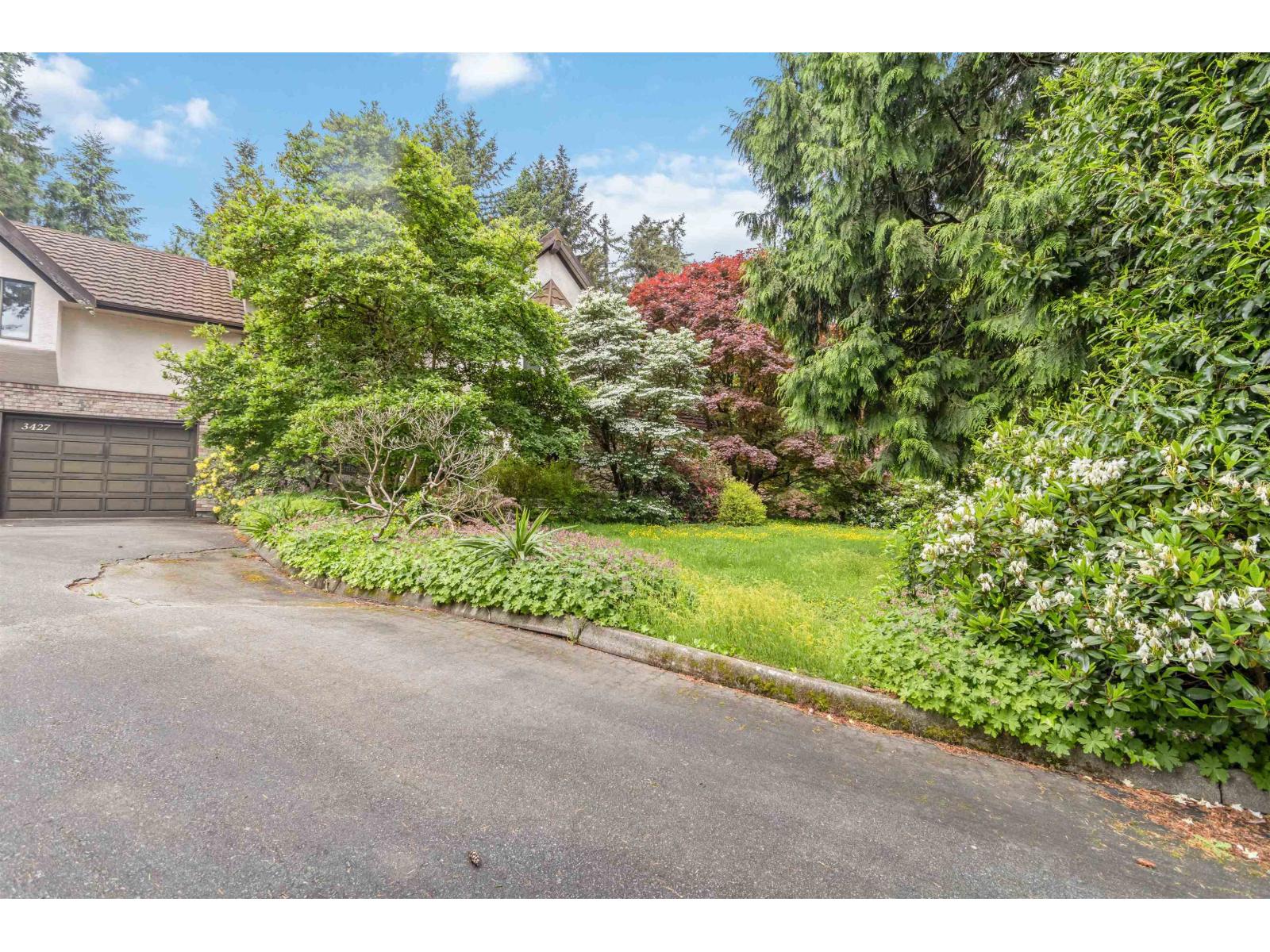 3427 140 Street, Surrey, British Columbia  V4P 2B1 - Photo 3 - R3124073