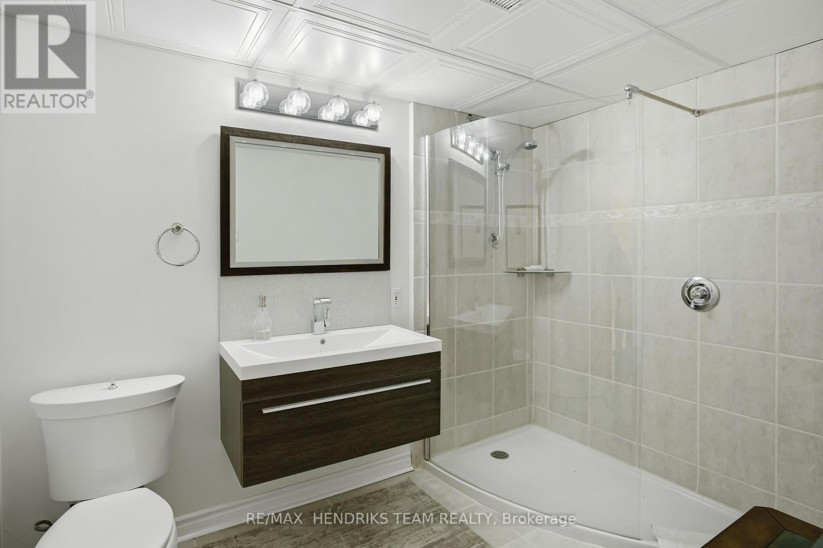 173 Michael Drive, Welland, Ontario  L3C 7B8 - Photo 27 - X13131372