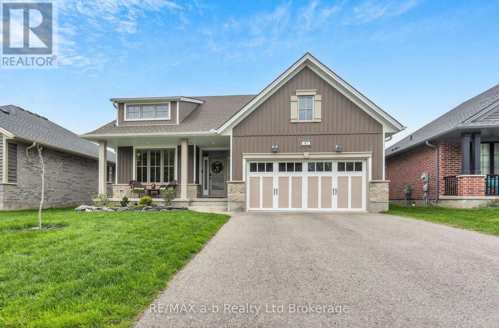 41 LOWRIE CRESCENT, Tillsonburg, Ontario