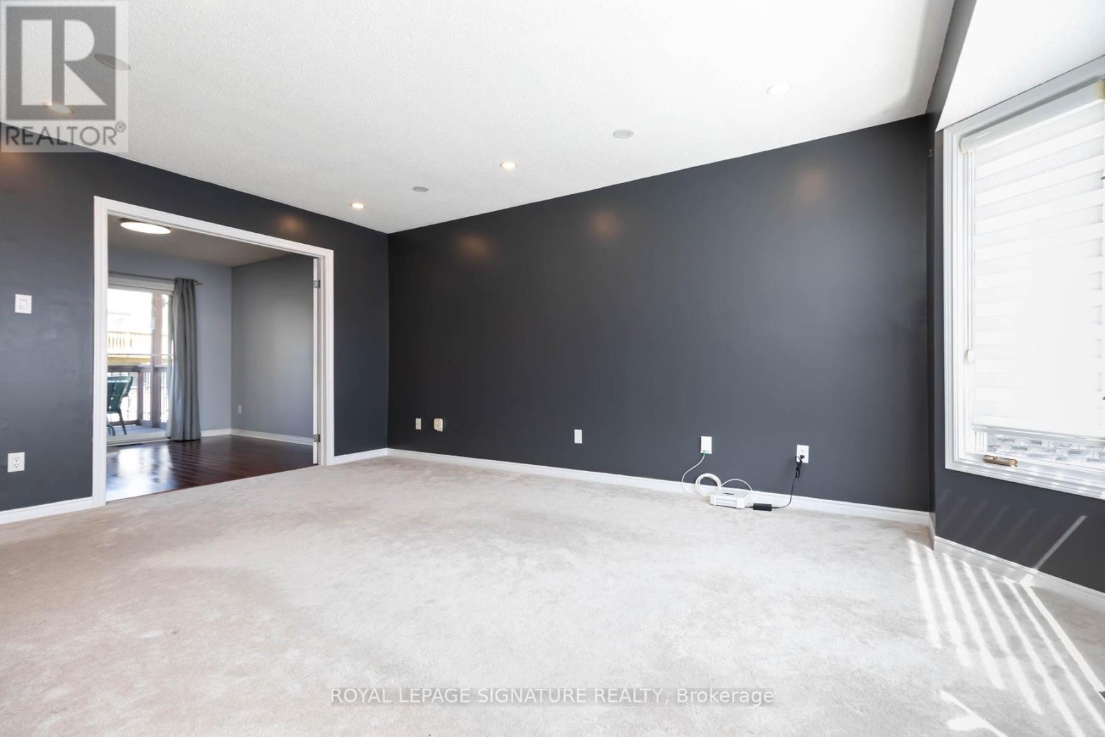 34 Kingswood Drive E, Clarington, Ontario  L1E 1G2 - Photo 5 - E13130962