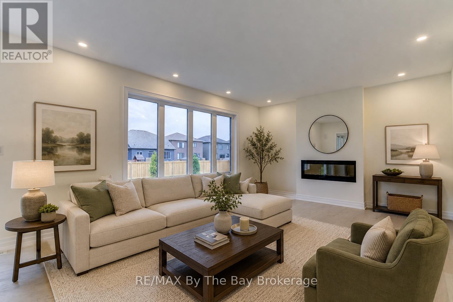 186 Mapleside Drive, Wasaga Beach, Ontario  L9Z 0L4 - Photo 13 - S13131446