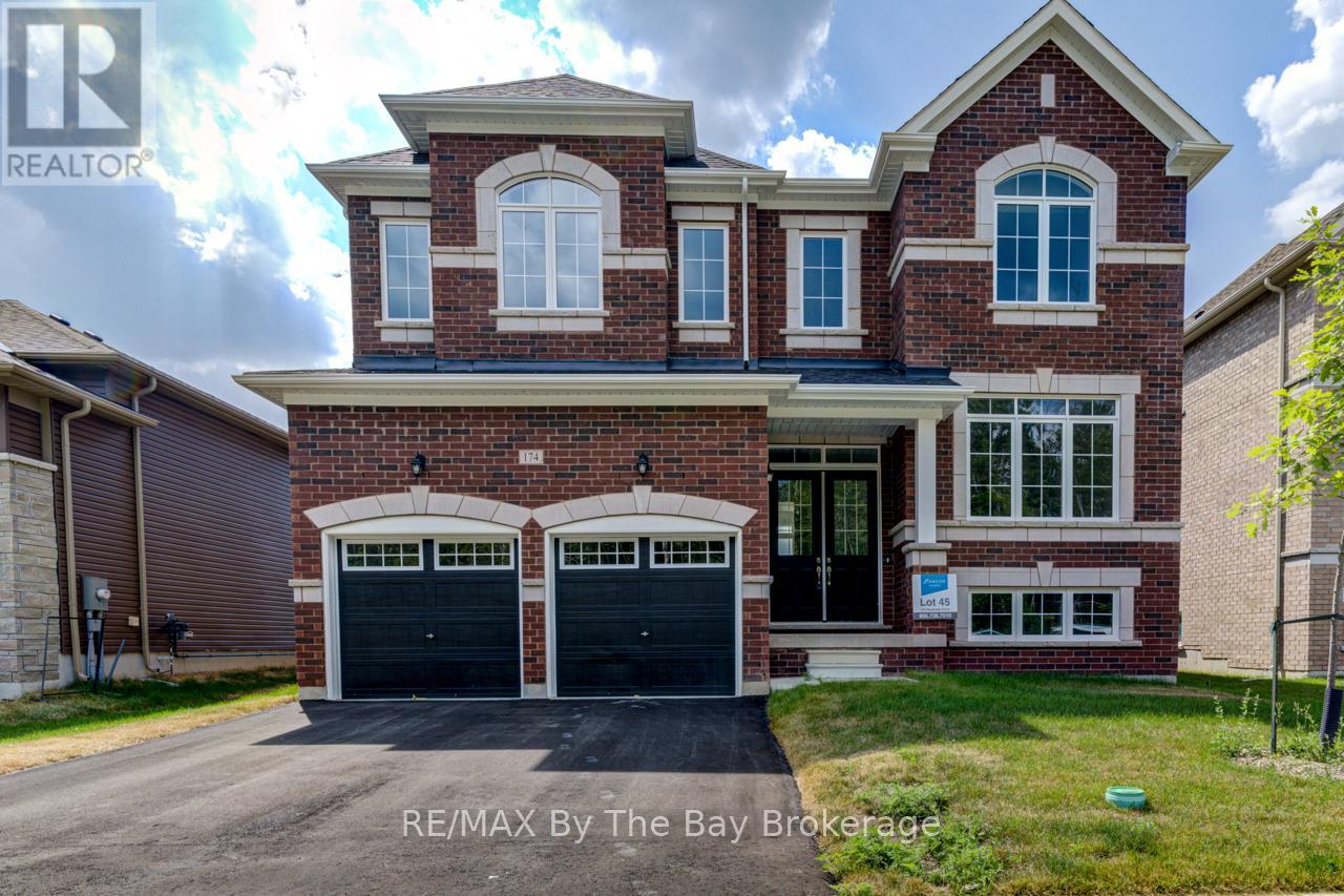 174 MAPLESIDE DRIVE, Wasaga Beach, Ontario