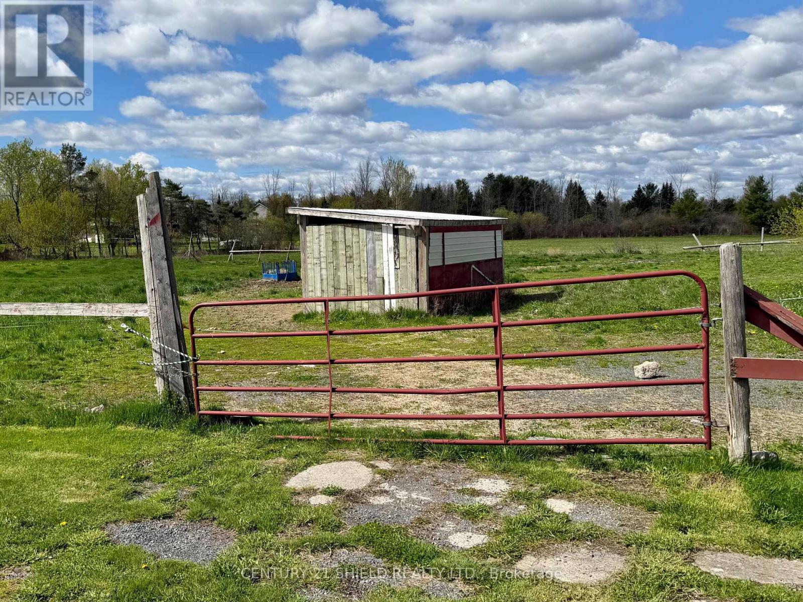 17637 Island Rd Road E, South Stormont, Ontario  K0C 1S0 - Photo 37 - X13131364