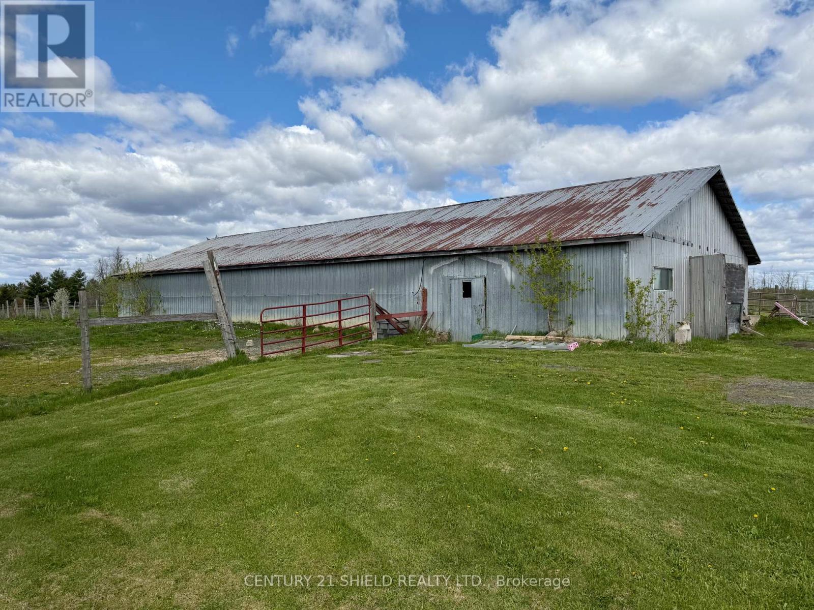 17637 Island Rd Road E, South Stormont, Ontario  K0C 1S0 - Photo 6 - X13131364