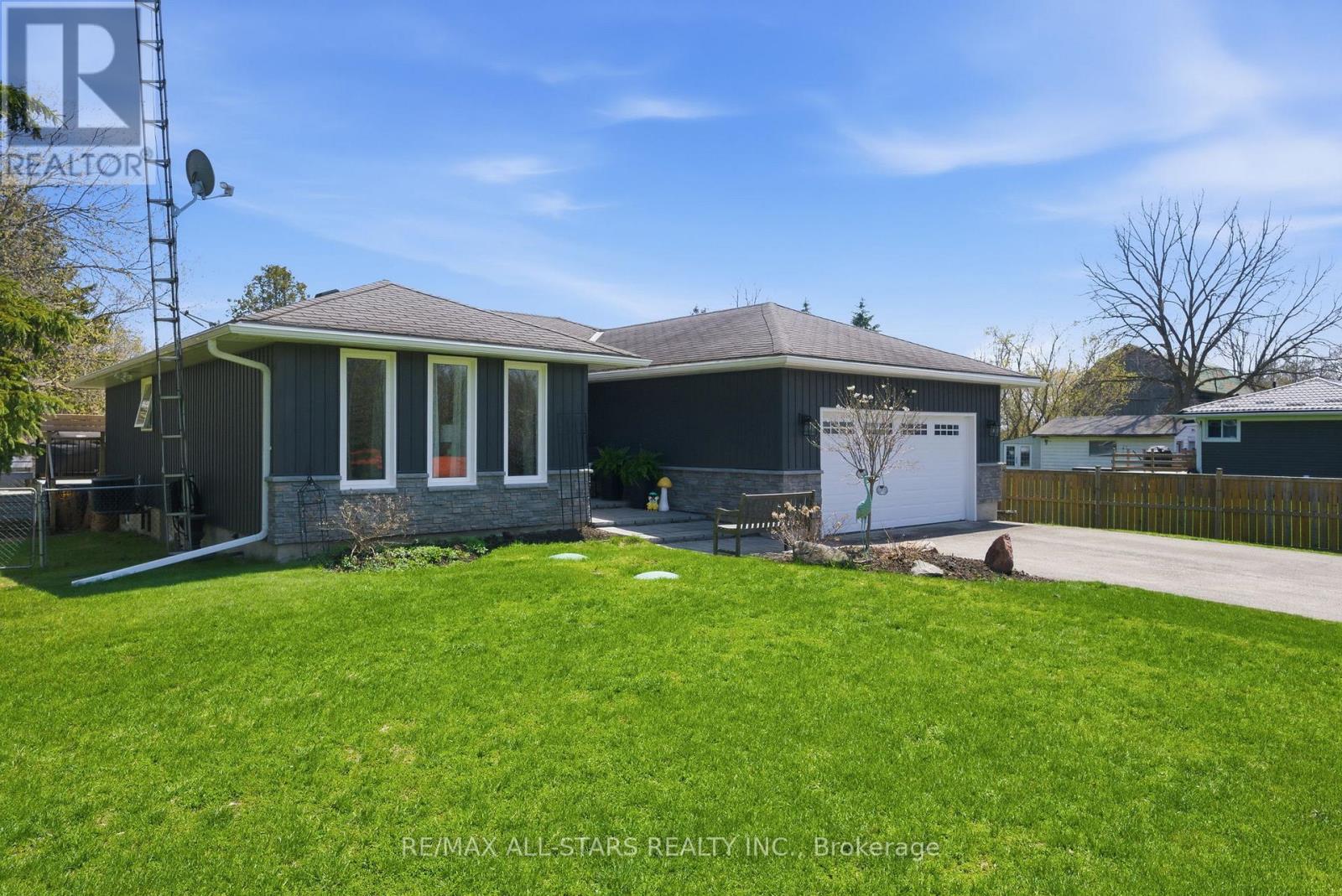 257 Port Hoover Road, Kawartha Lakes, Ontario  K0M 2C0 - Photo 2 - X13131384