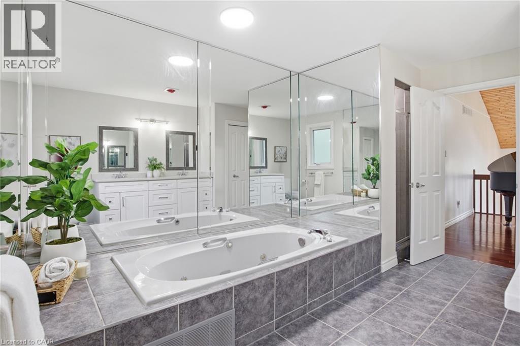 20 Huntingdale Place W, Kitchener, Ontario  N2A 3K6 - Photo 33 - 40828995