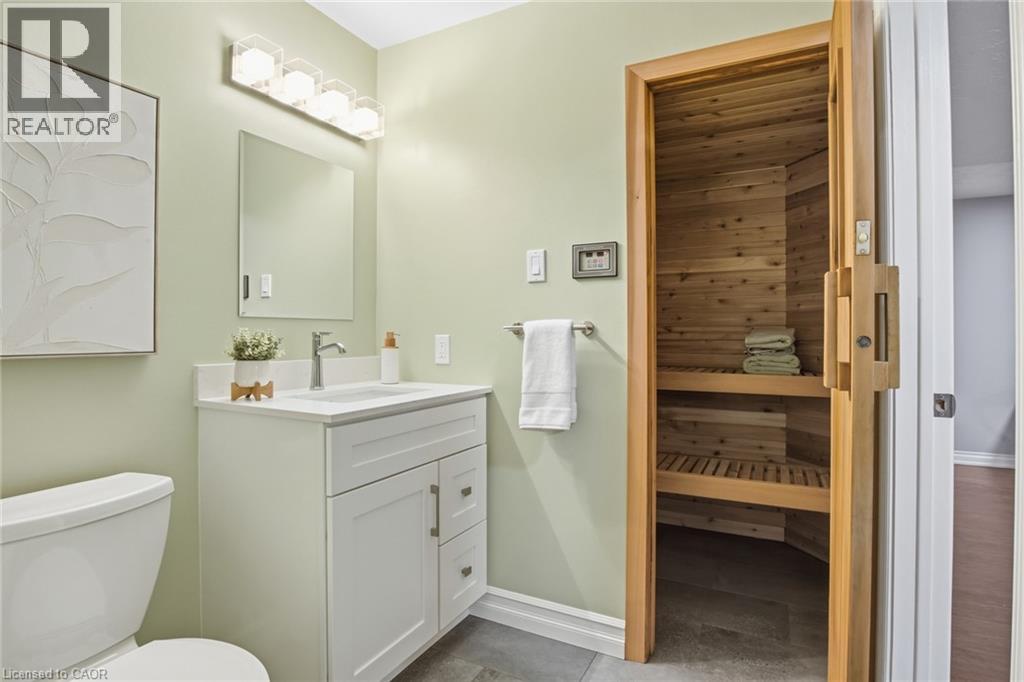 20 Huntingdale Place W, Kitchener, Ontario  N2A 3K6 - Photo 40 - 40828995