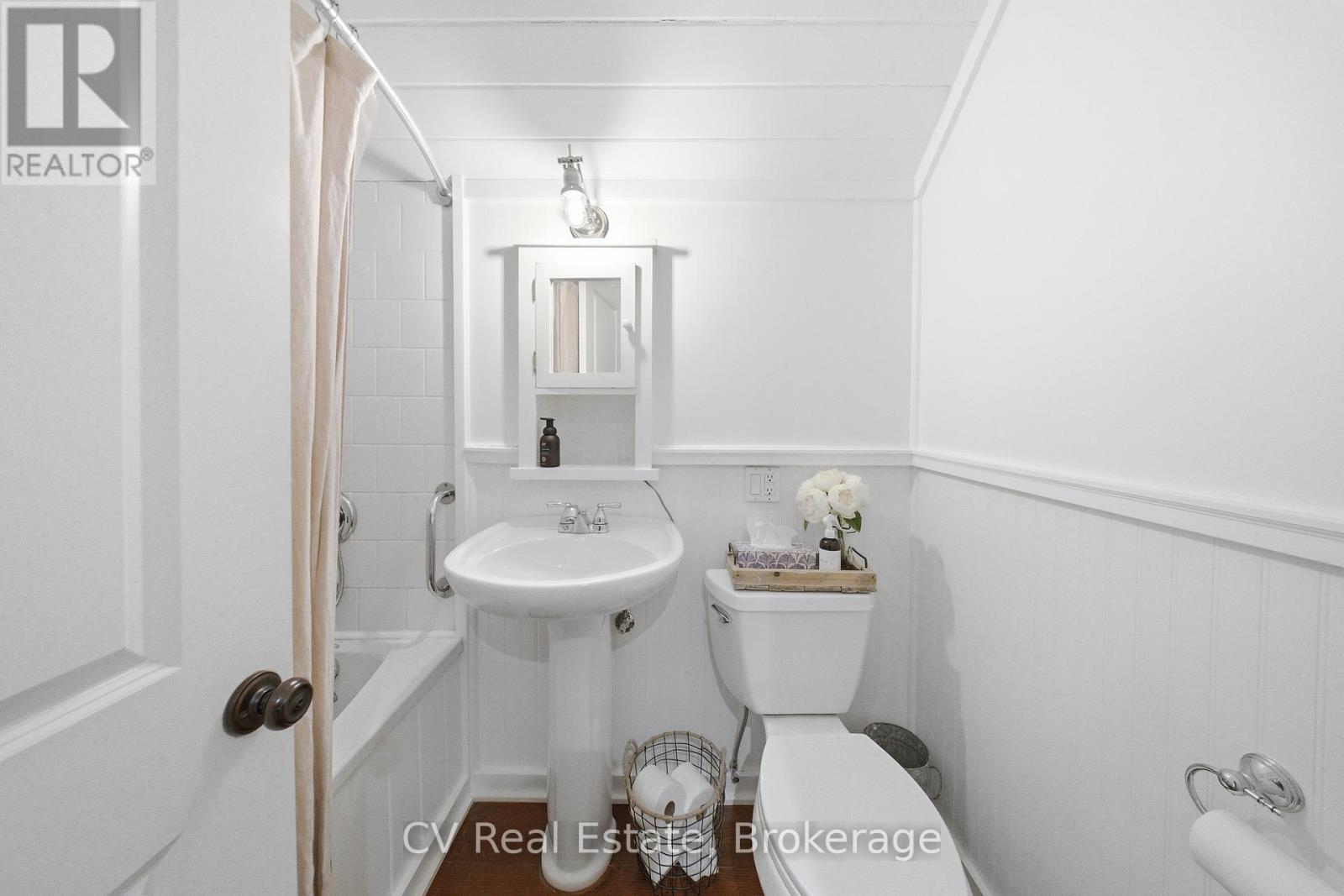 1037 Melody Hill Rd, Muskoka Lakes, Ontario  P0C 1M0 - Photo 31 - X13131394