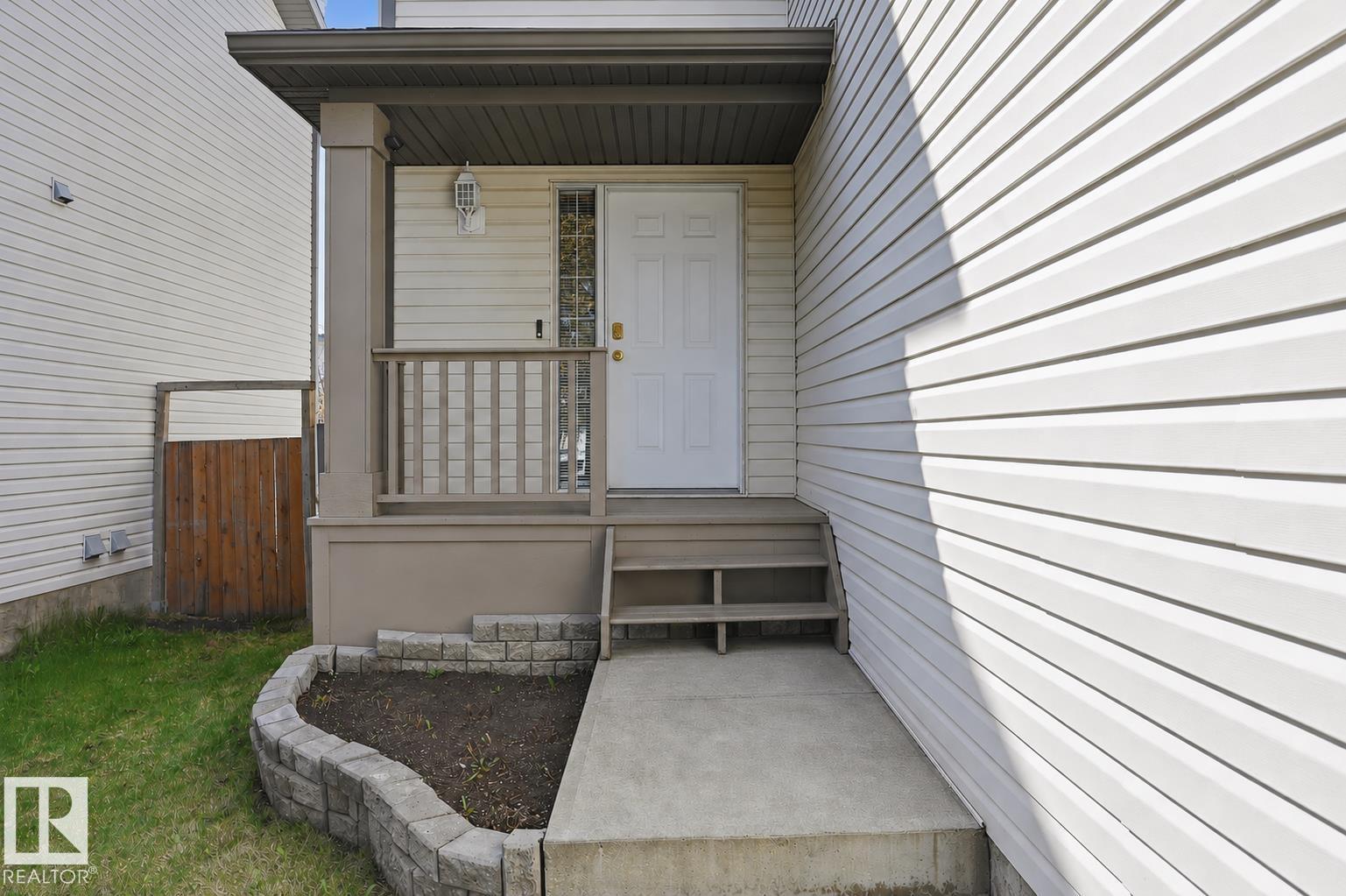 4831 147 Av Nw, Edmonton, Alberta  T5Y 2X2 - Photo 2 - E4487866