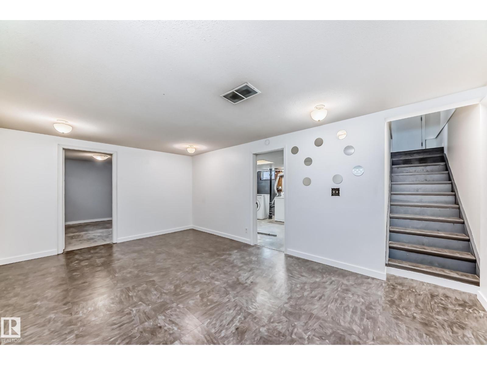 Unknown Address, ,     - Photo 23 - E4487869