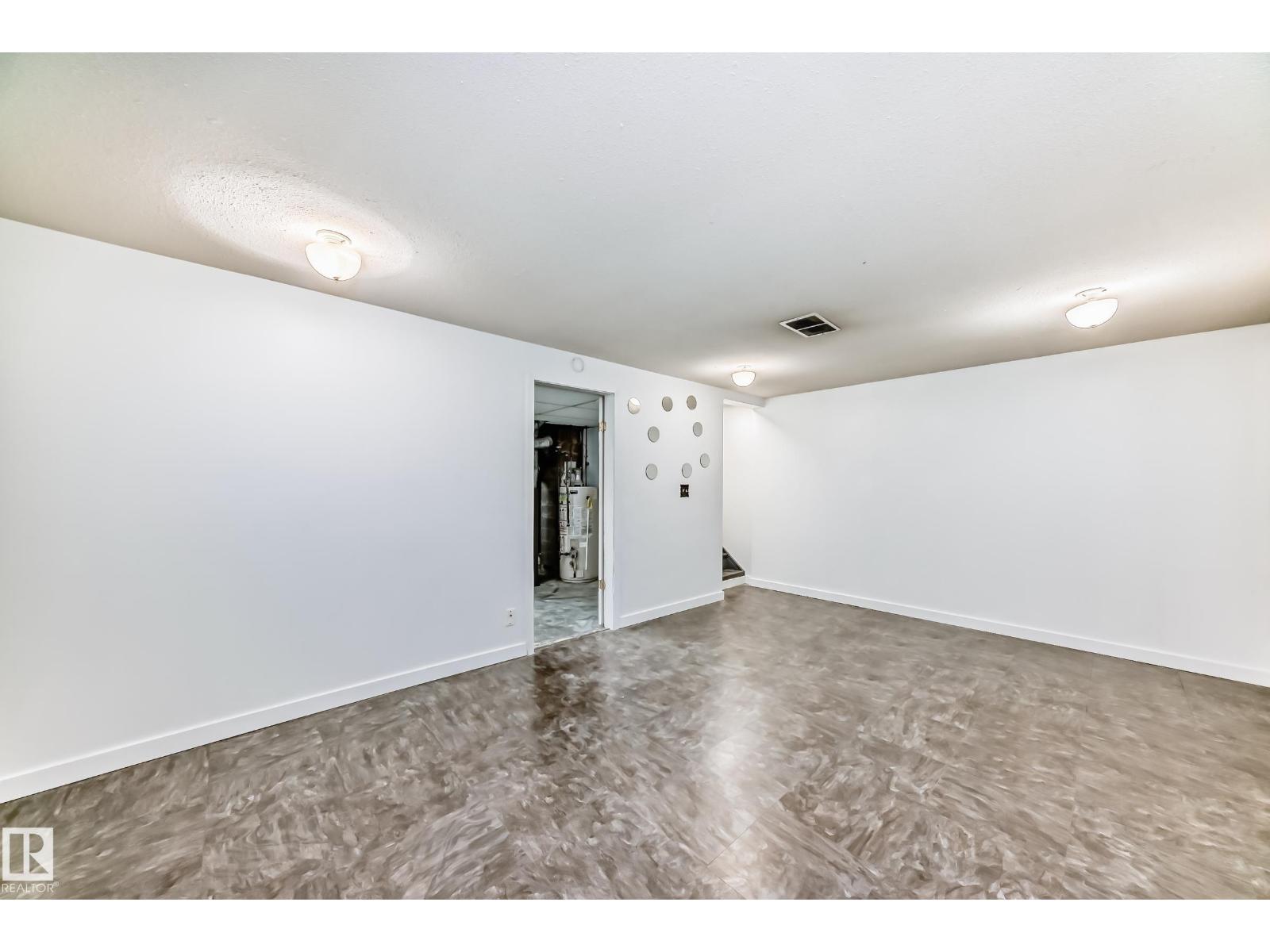 Unknown Address, ,     - Photo 24 - E4487869