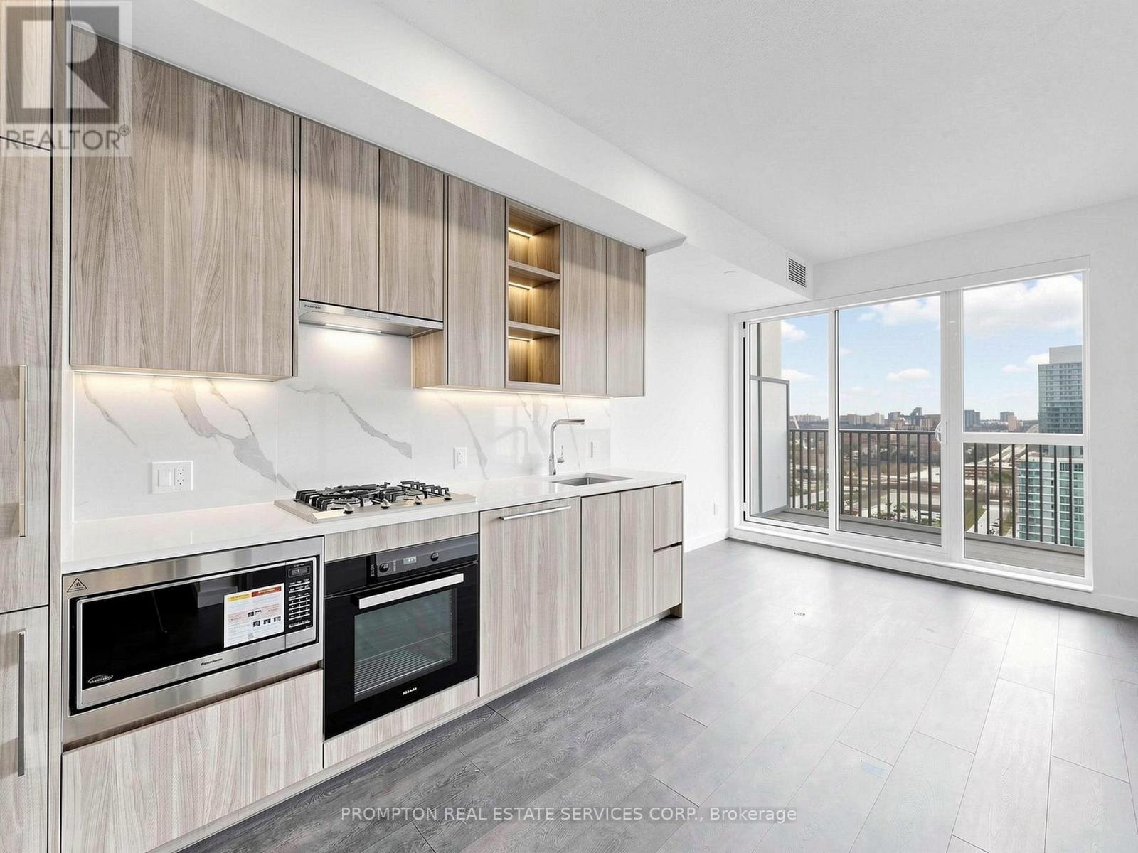1207 - 75 BILLES HEIGHTS, Toronto, Ontario