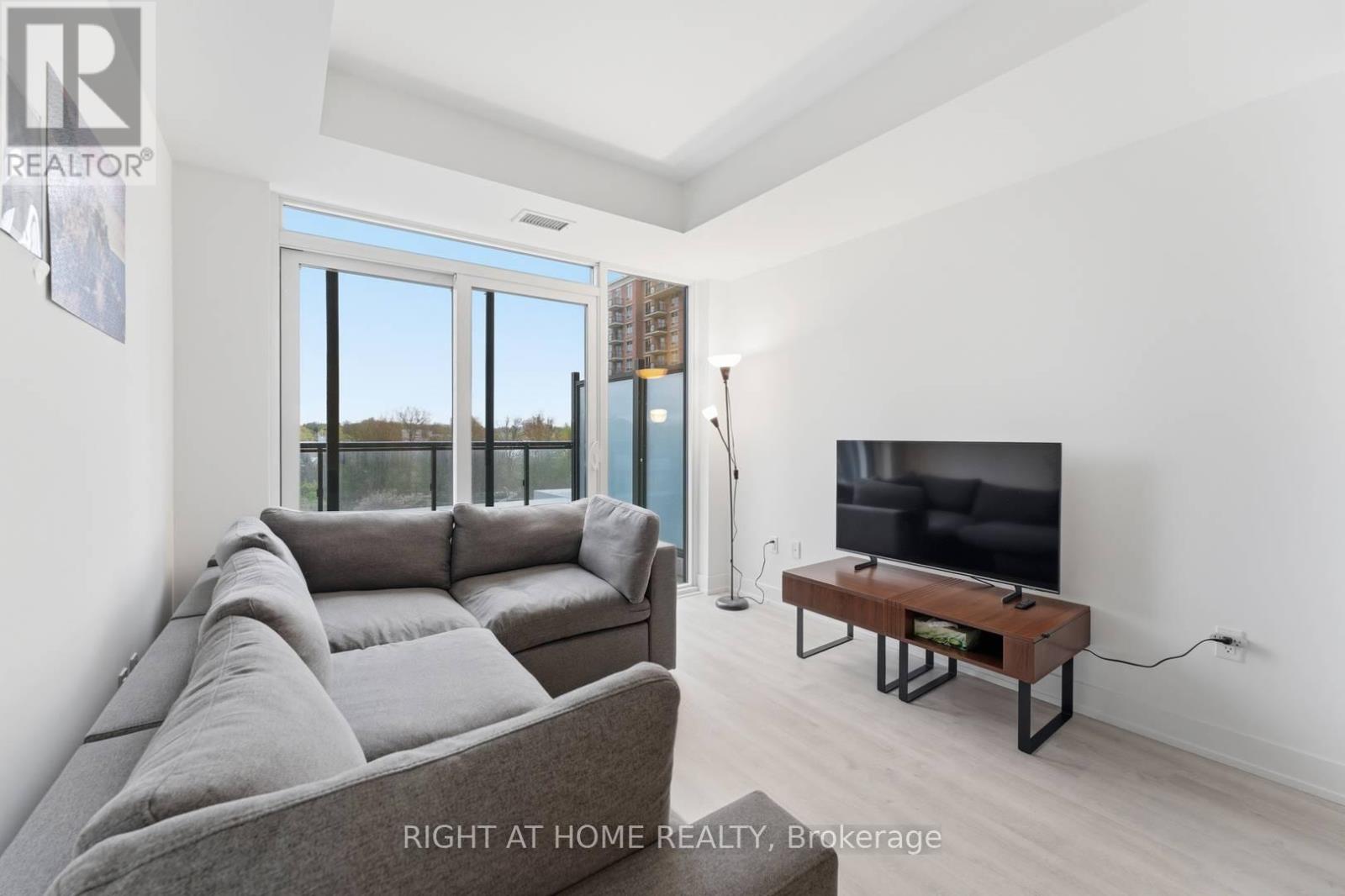 544 - 20 Inn On The Park Drive, Toronto, Ontario  M3C 0P8 - Photo 10 - C13131436