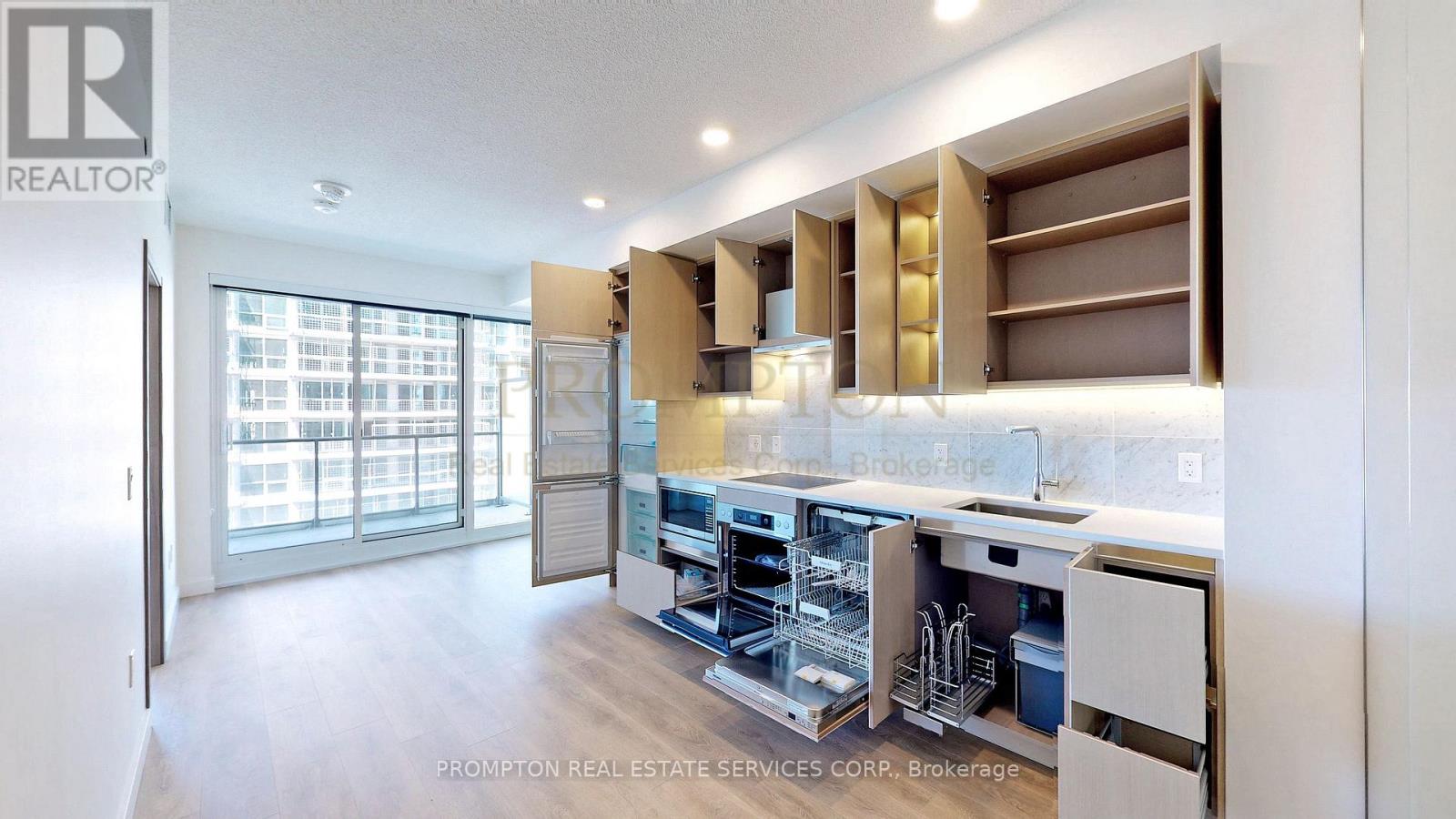 2307 - 85 Mcmahon Drive, Toronto, Ontario  M2K 0H1 - Photo 28 - C13131448
