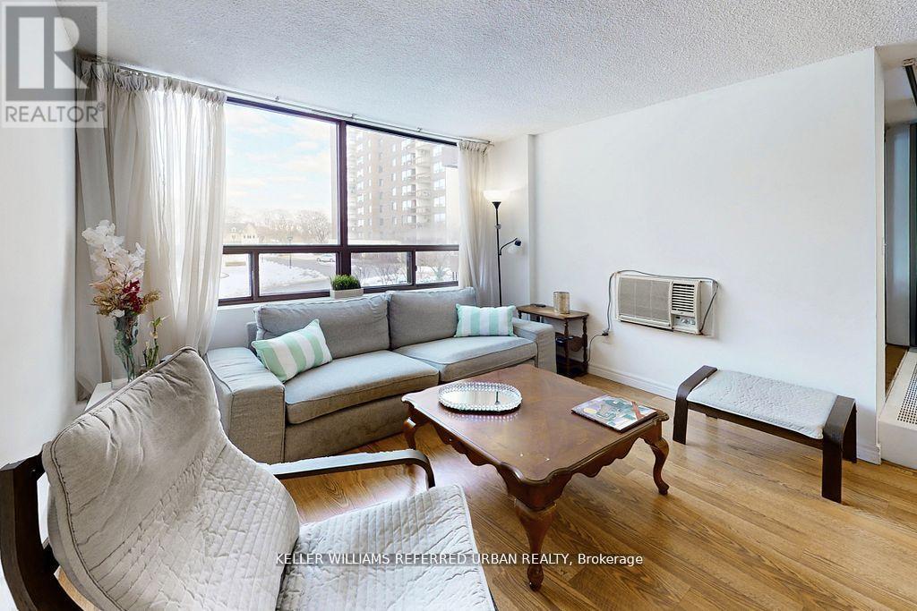 202 - 2556 Argyle Road, Mississauga, Ontario  L5B 2H5 - Photo 3 - W13130964
