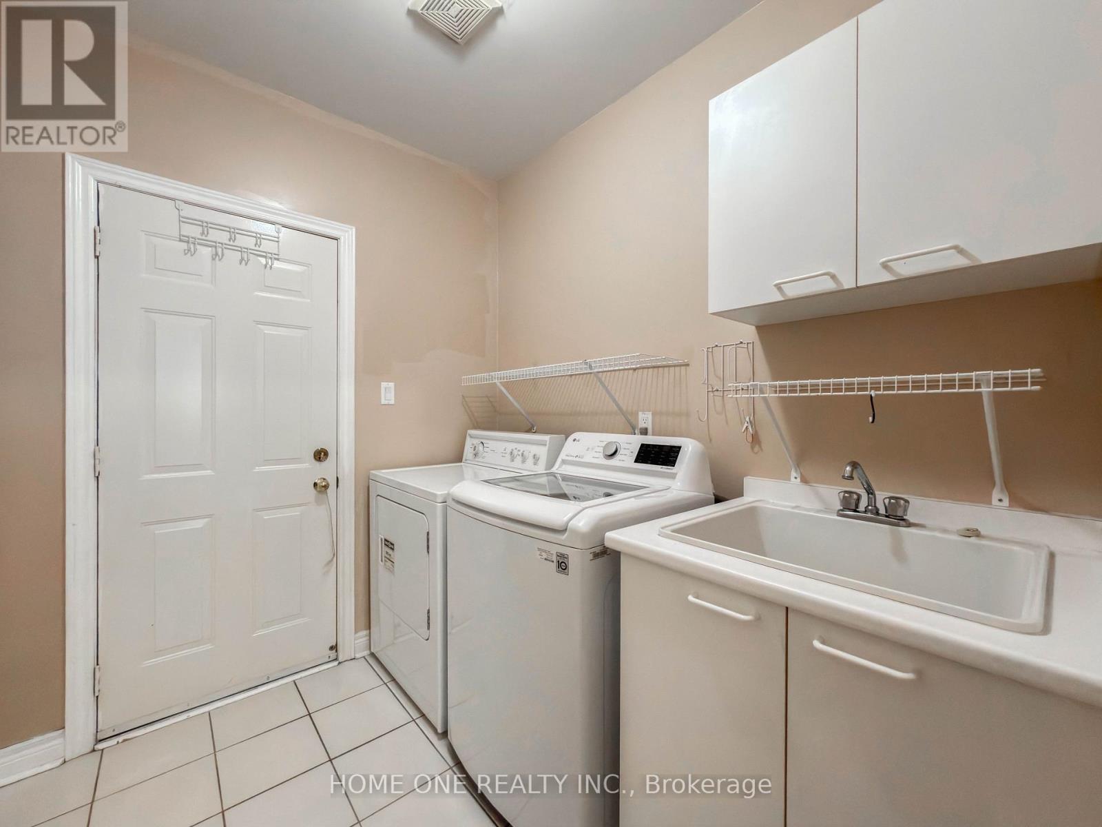 27 Moses Crescent, Markham (Cachet), Ontario  L6C 1S5 - Photo 8 - N13131490