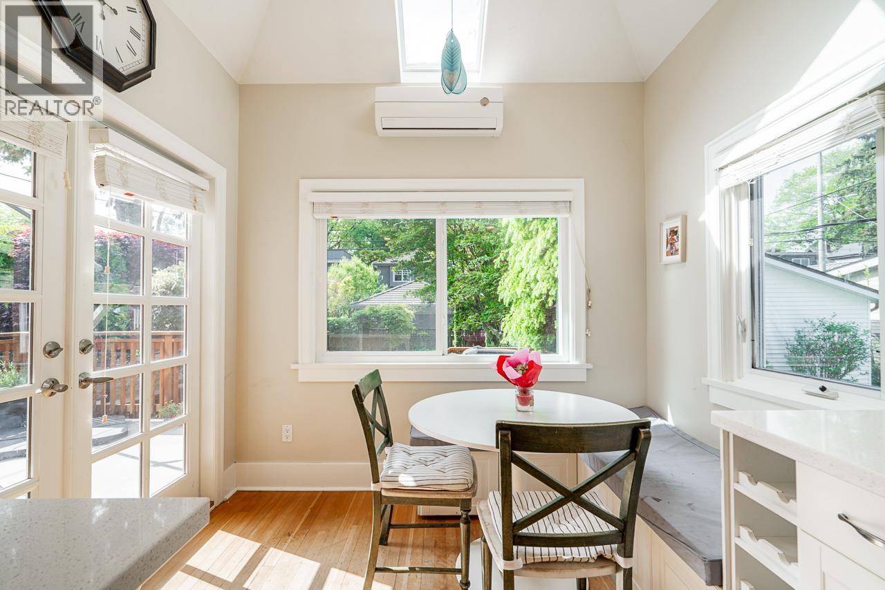 242 W 21st Avenue, Vancouver, British Columbia  V5Y 2E5 - Photo 10 - R3123930