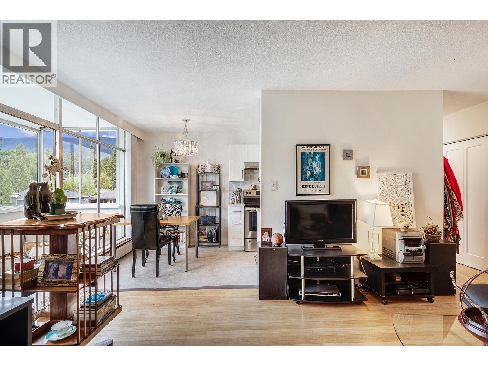 404 1425 Esquimalt Avenue, West Vancouver, British Columbia  V7T 1L1 - Photo 7 - R3123886