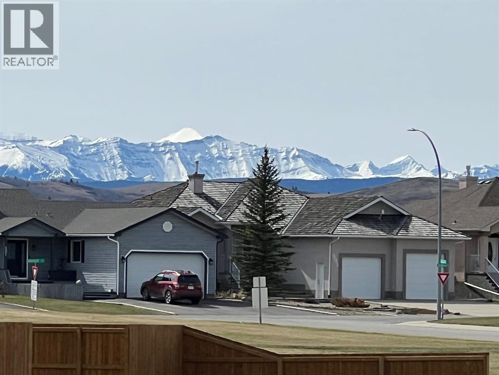 321 Twin Cities Drive, Longview, Alberta
